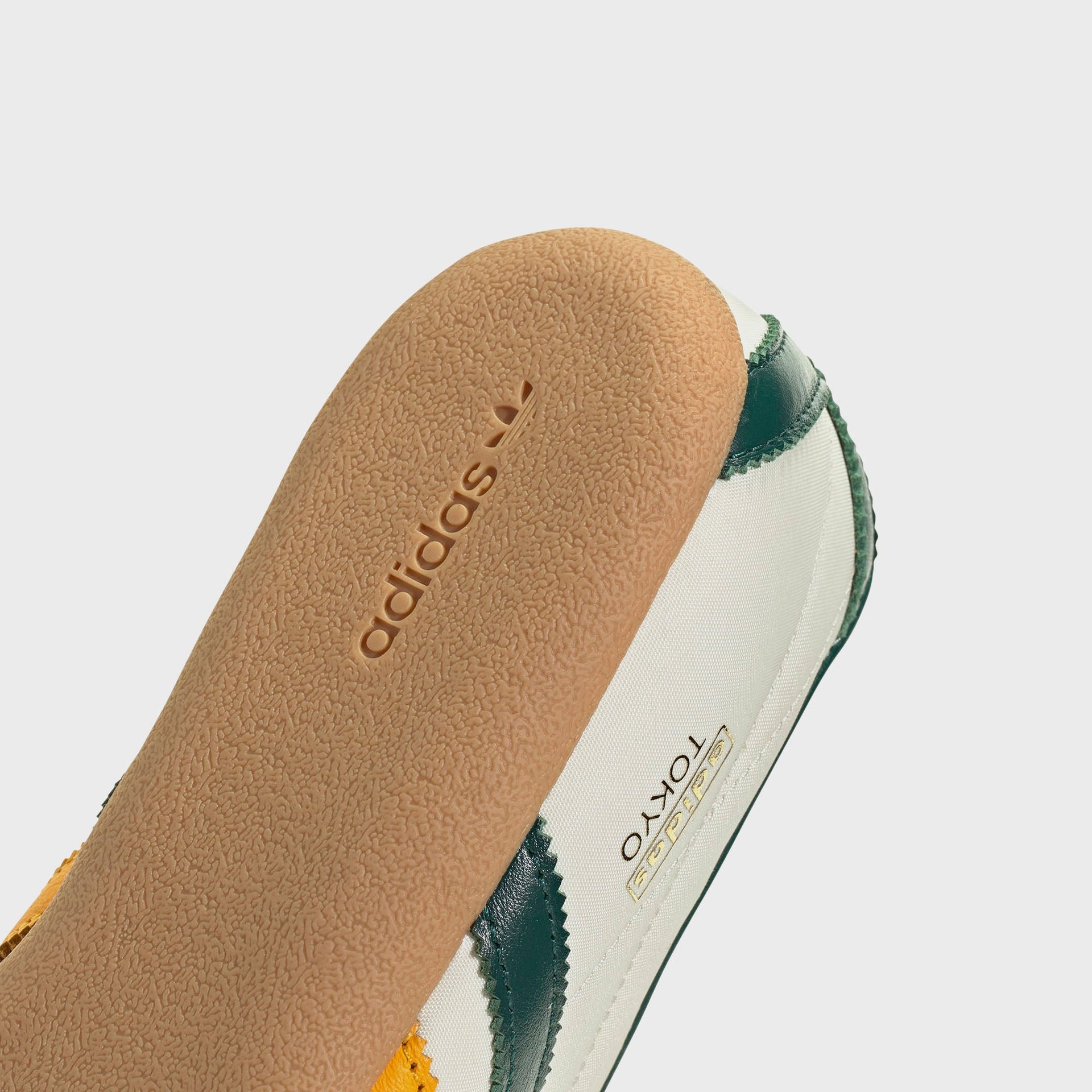 adidas WMNS Tokyo - Cream White / Collegiate Green / Gum