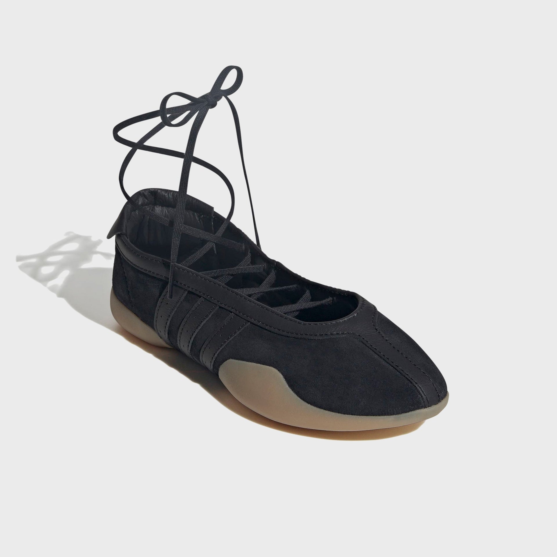 adidas WMNS Taekwondo Mei Ballet - Core Black / White/ Gum 3