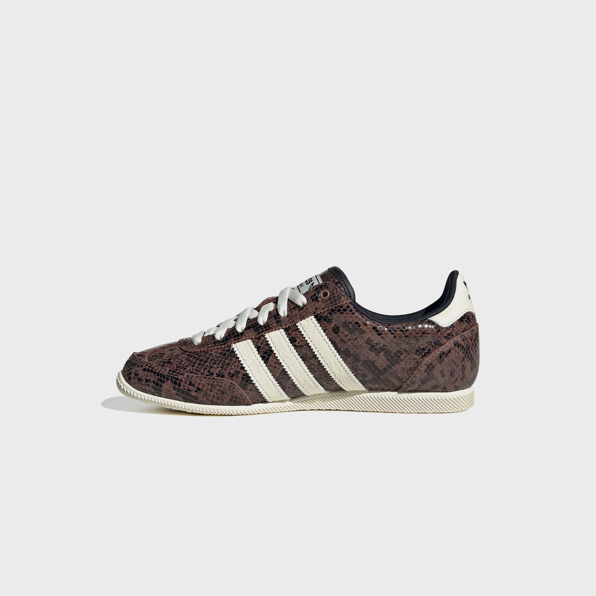 adidas WMNS Japan - Preloved Brown / Cream White / Core Black