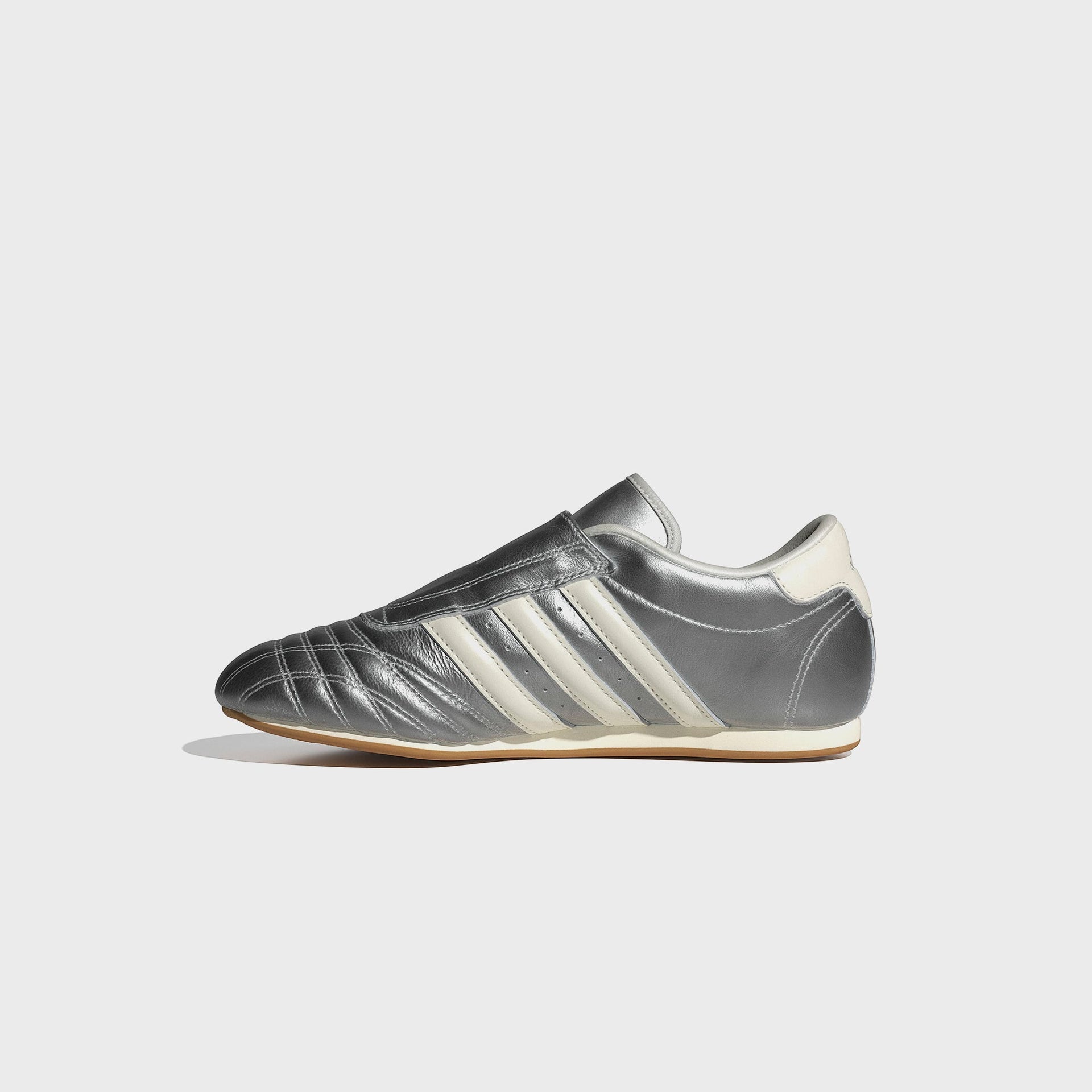 adidas WMNS Taekwondo - Silver Metallic / Off White / Gum 3