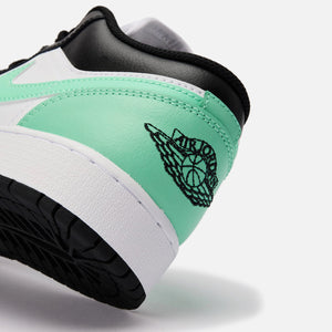 Jordan GS Air Jordan 1 Low - White / Black / Green Glow