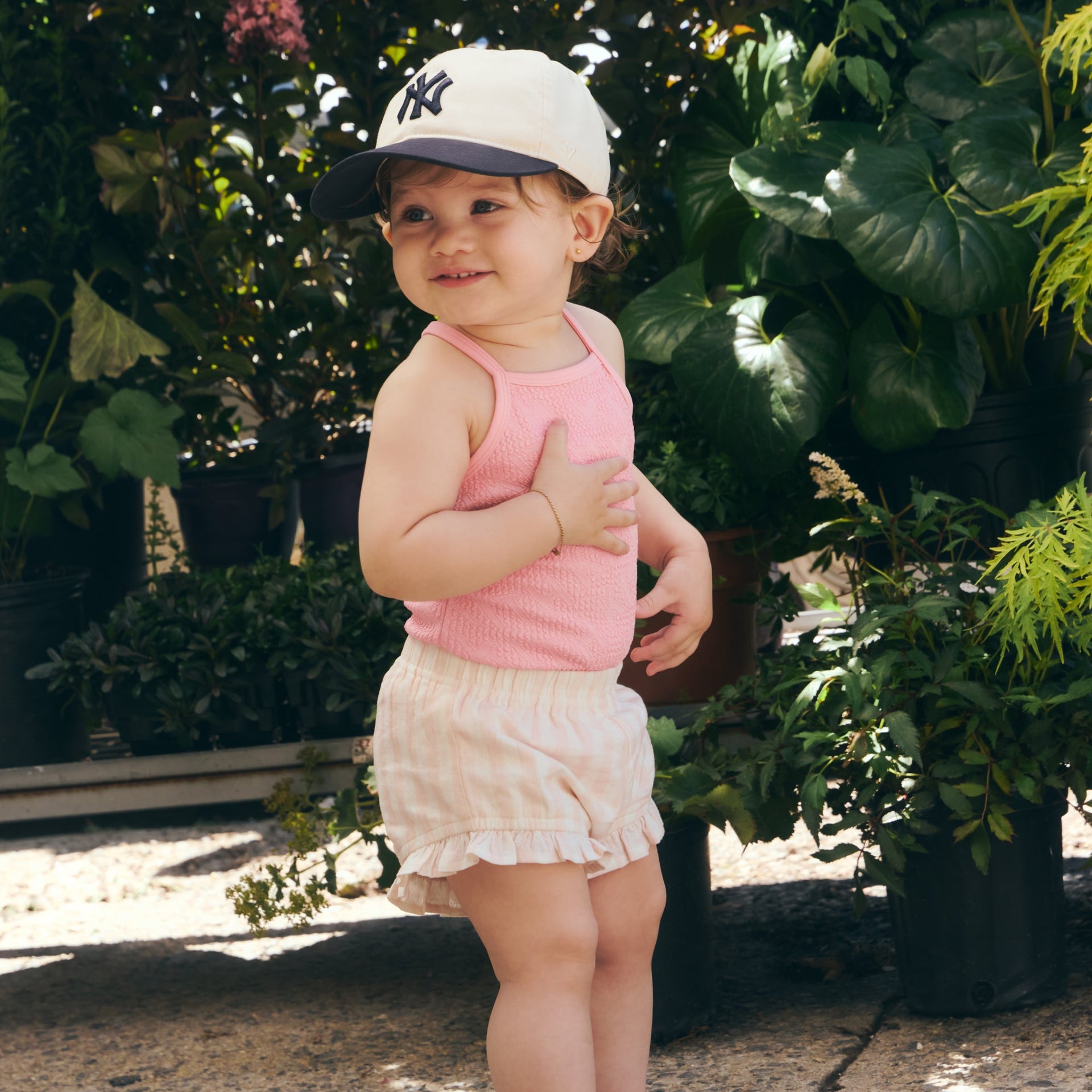 gid://shopify/MediaImage/46808685314324