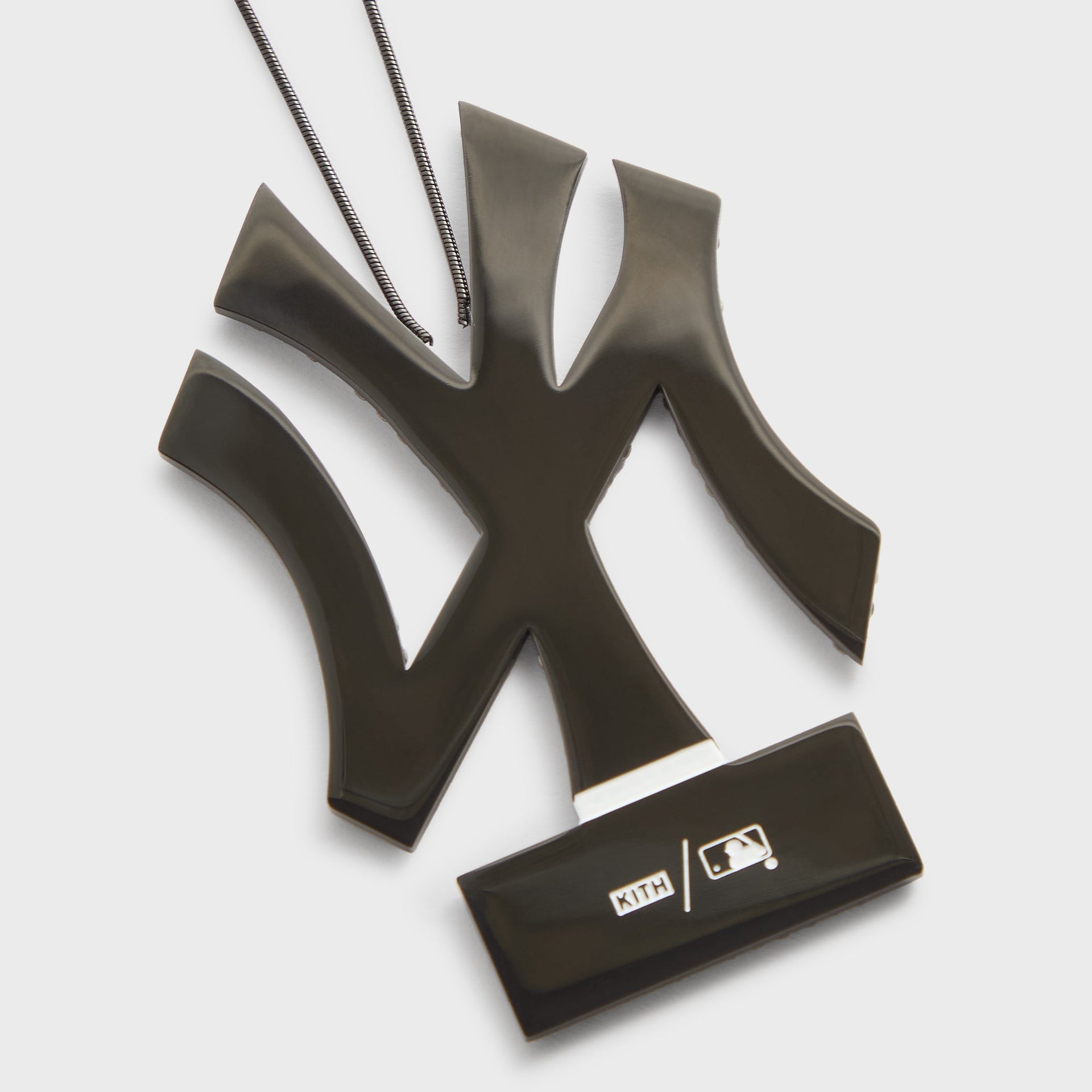 Kithmas New York Yankees Ornament with Swarovski® Crystals - Stadium