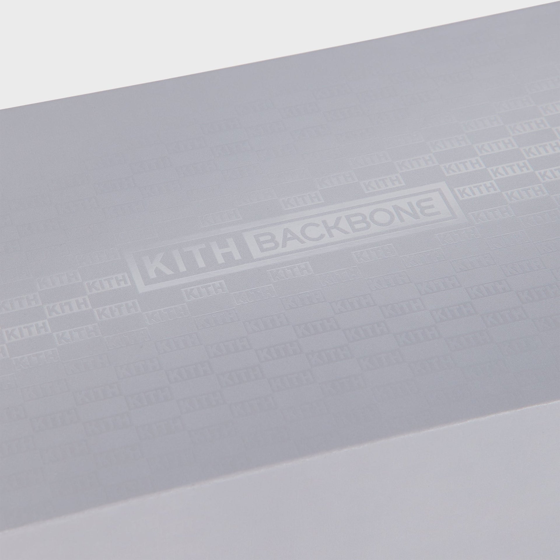 Kith for Backbone Pro Mobile and Wireless Gaming Device - Frost