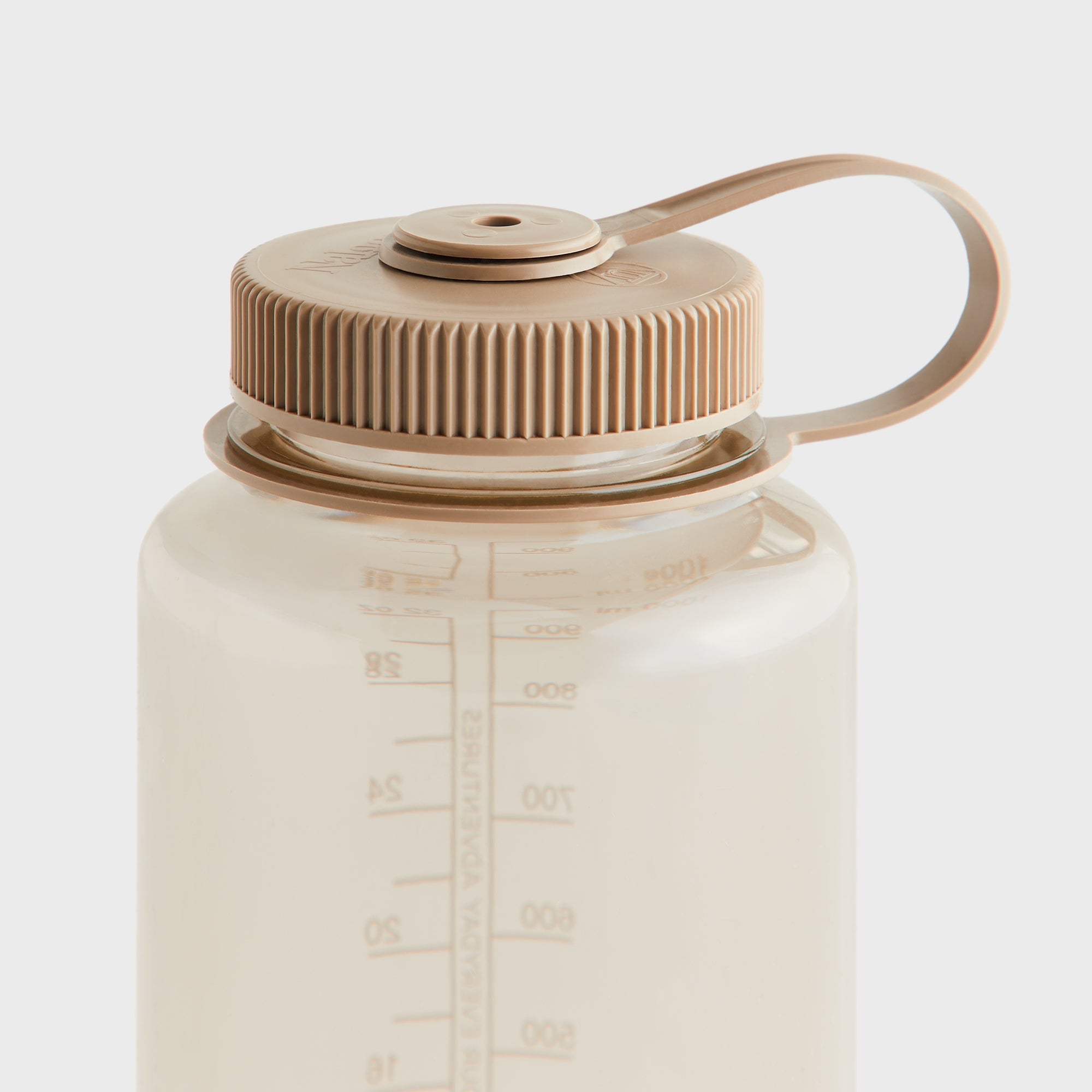 弁当箱・水筒 Kith & New Balance Nalgene Water Bottle Kith & New Balance Nalgene Water Bottle - Eternal – Kith Europe