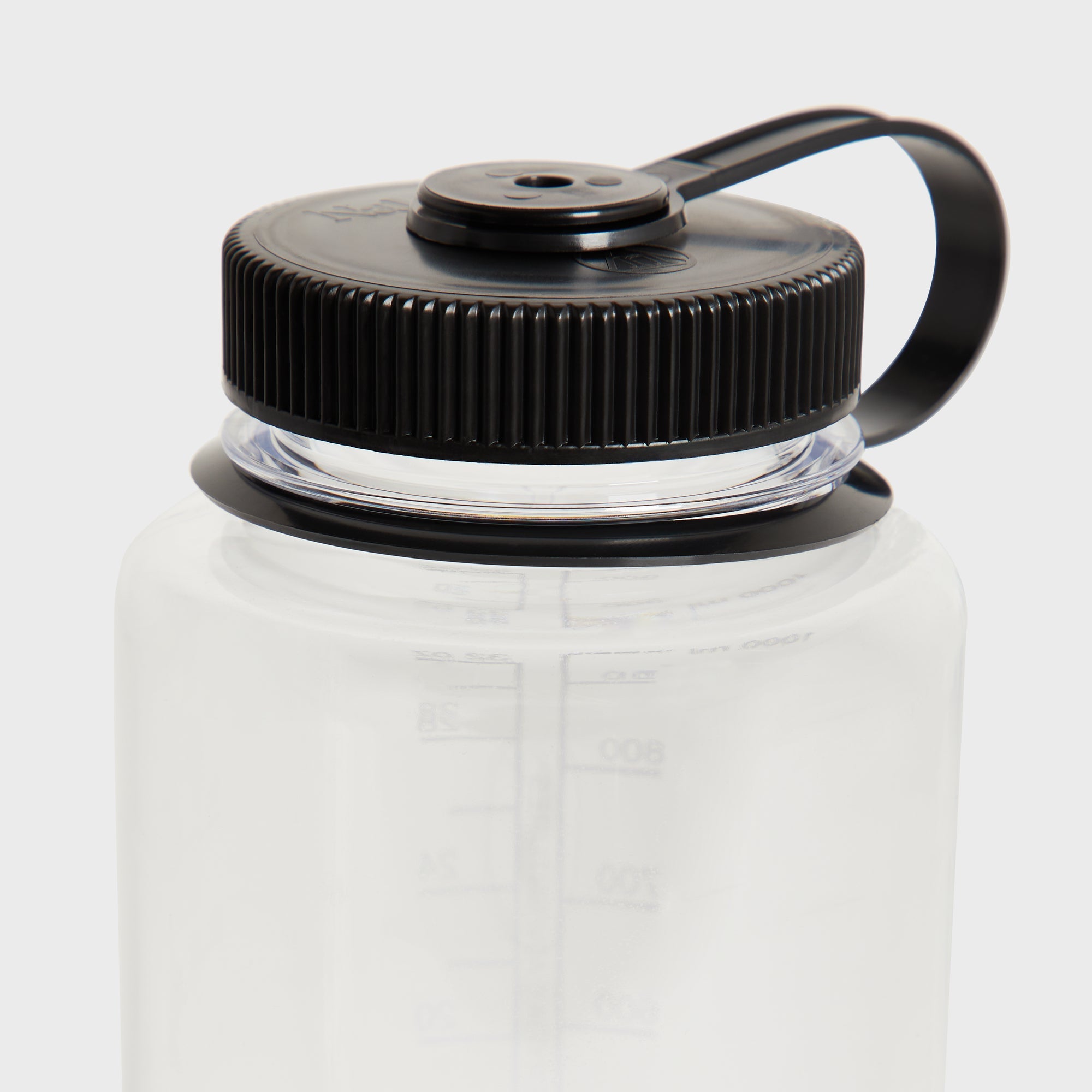 Kith & Nalgene for BMW Water Bottle - White – Kith Europe