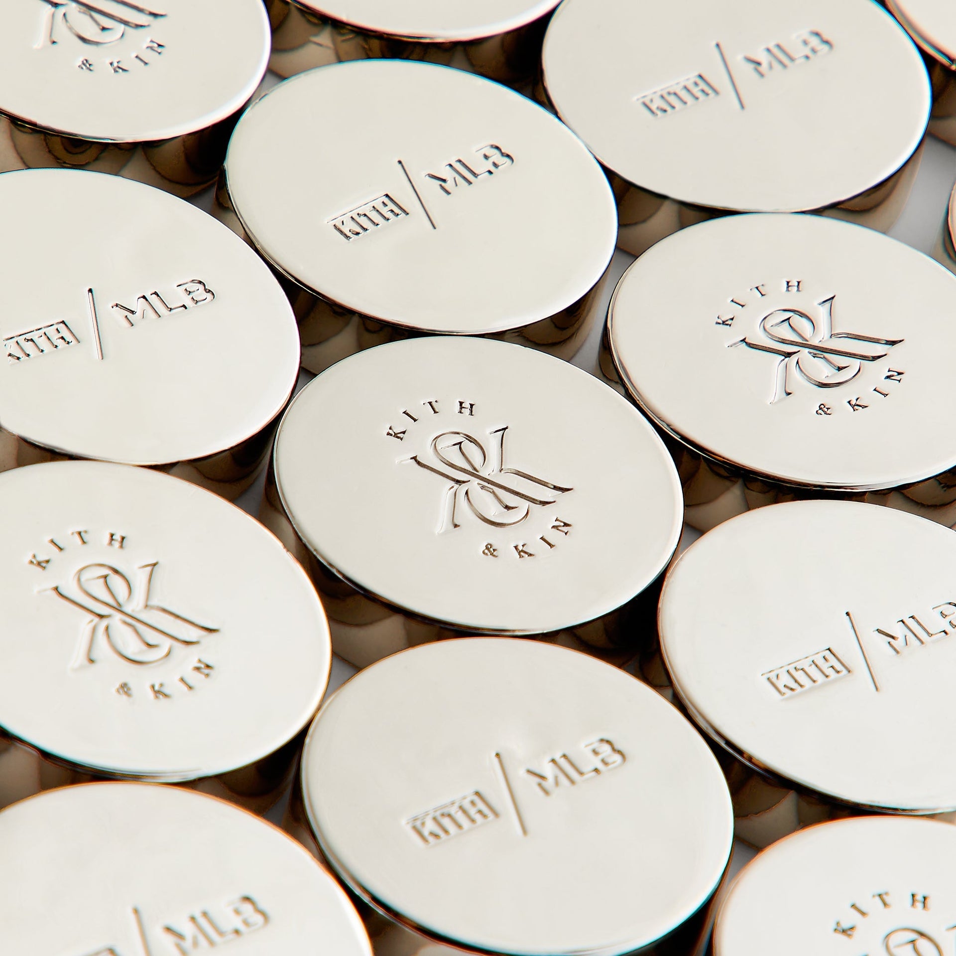 Kith for the New York Yankees Backgammon Set - Nocturnal - PH