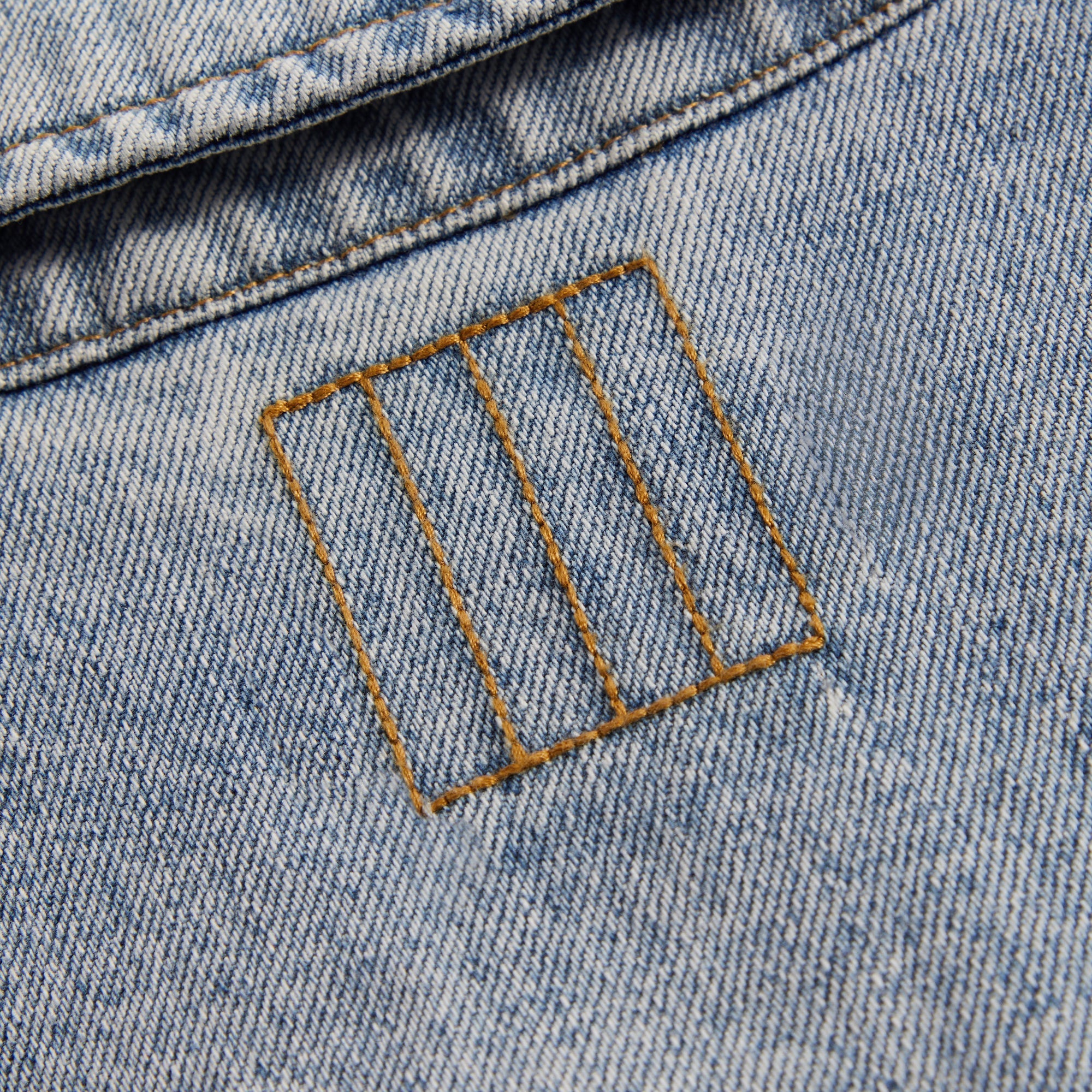 Kith Centre Denim Jacket - Light Indigo – Kith Europe