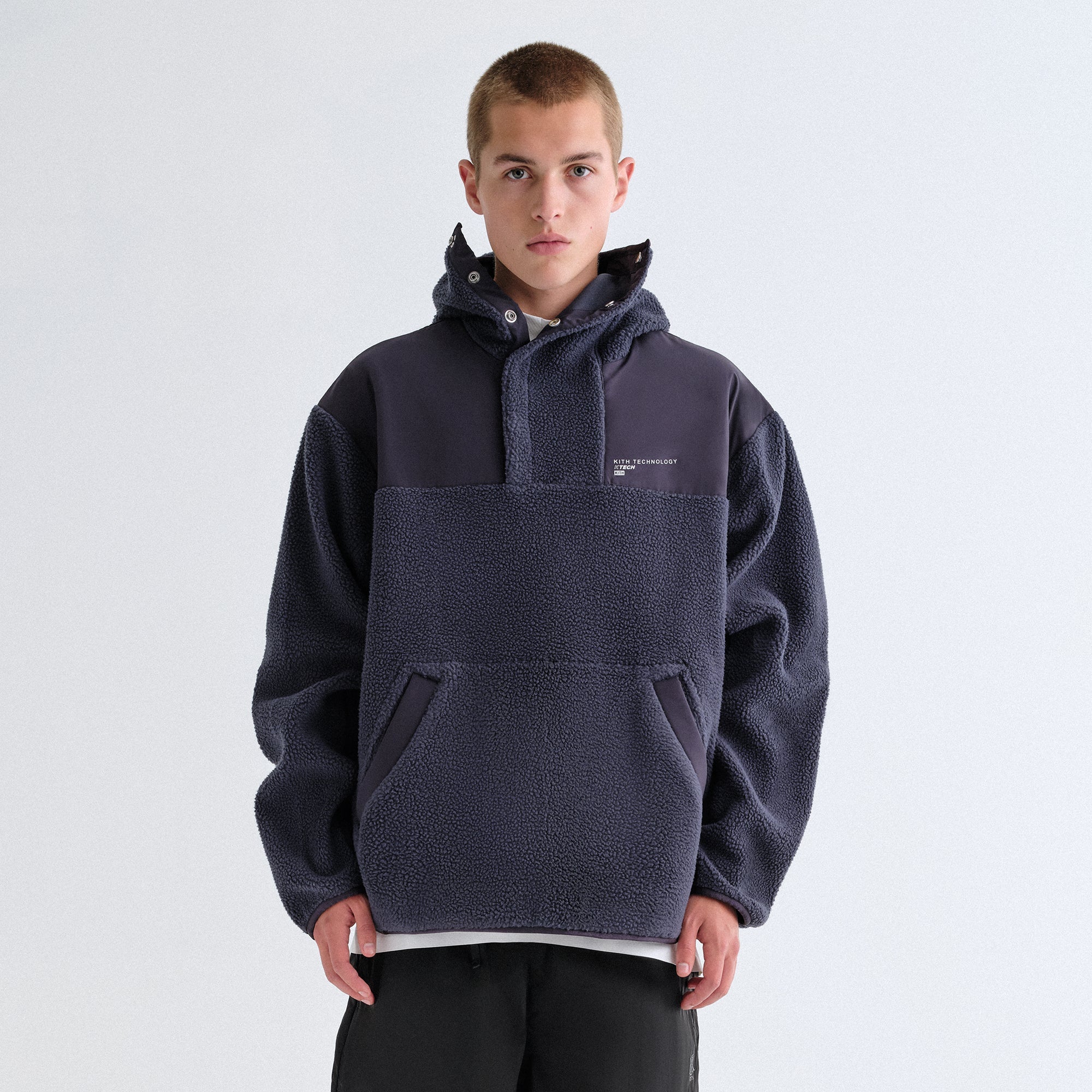 KITH アウトドアジャケット ハイネック KHM010837-423-Front.jpg?v=