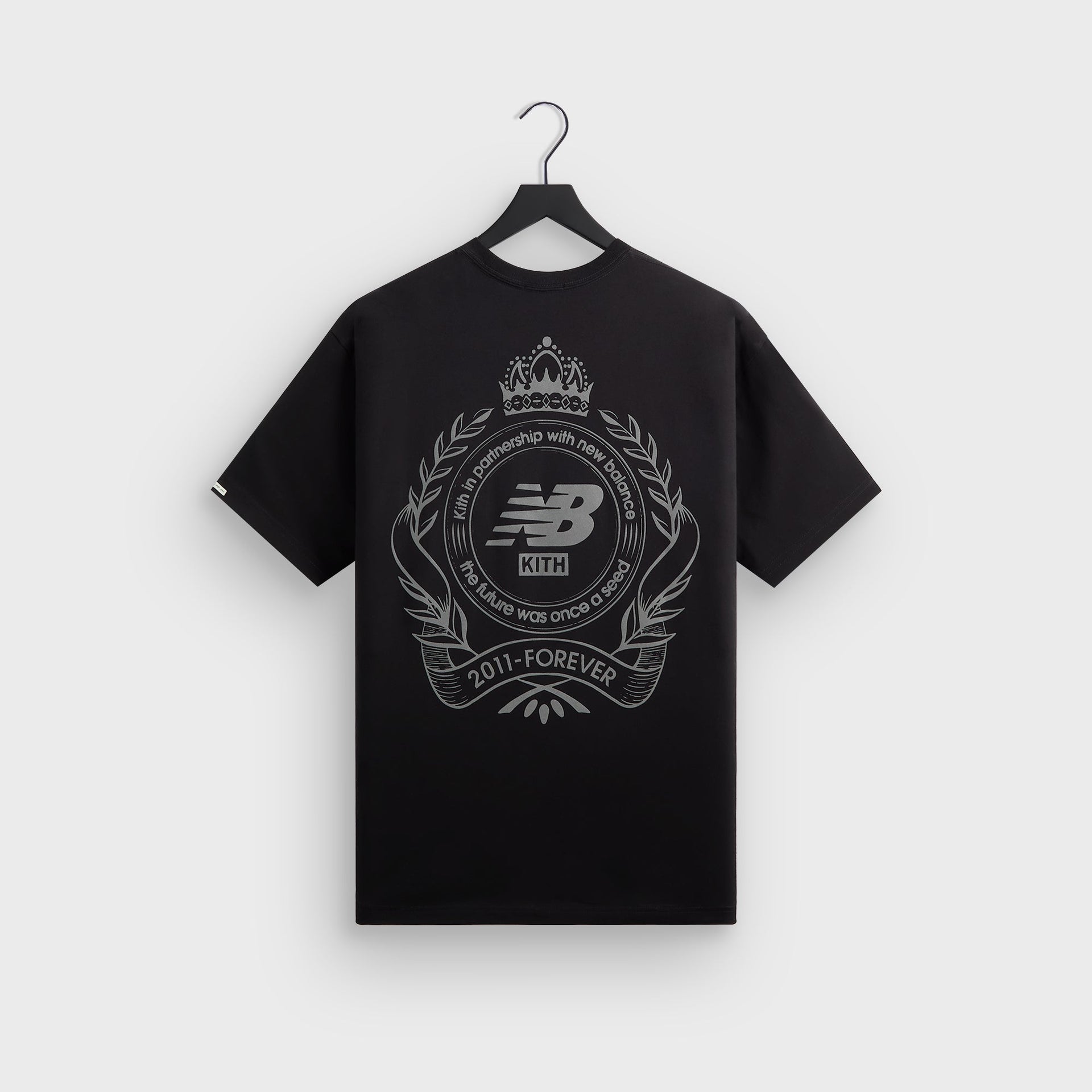Kith & New Balance Crest Pocket Tee - Black - PH