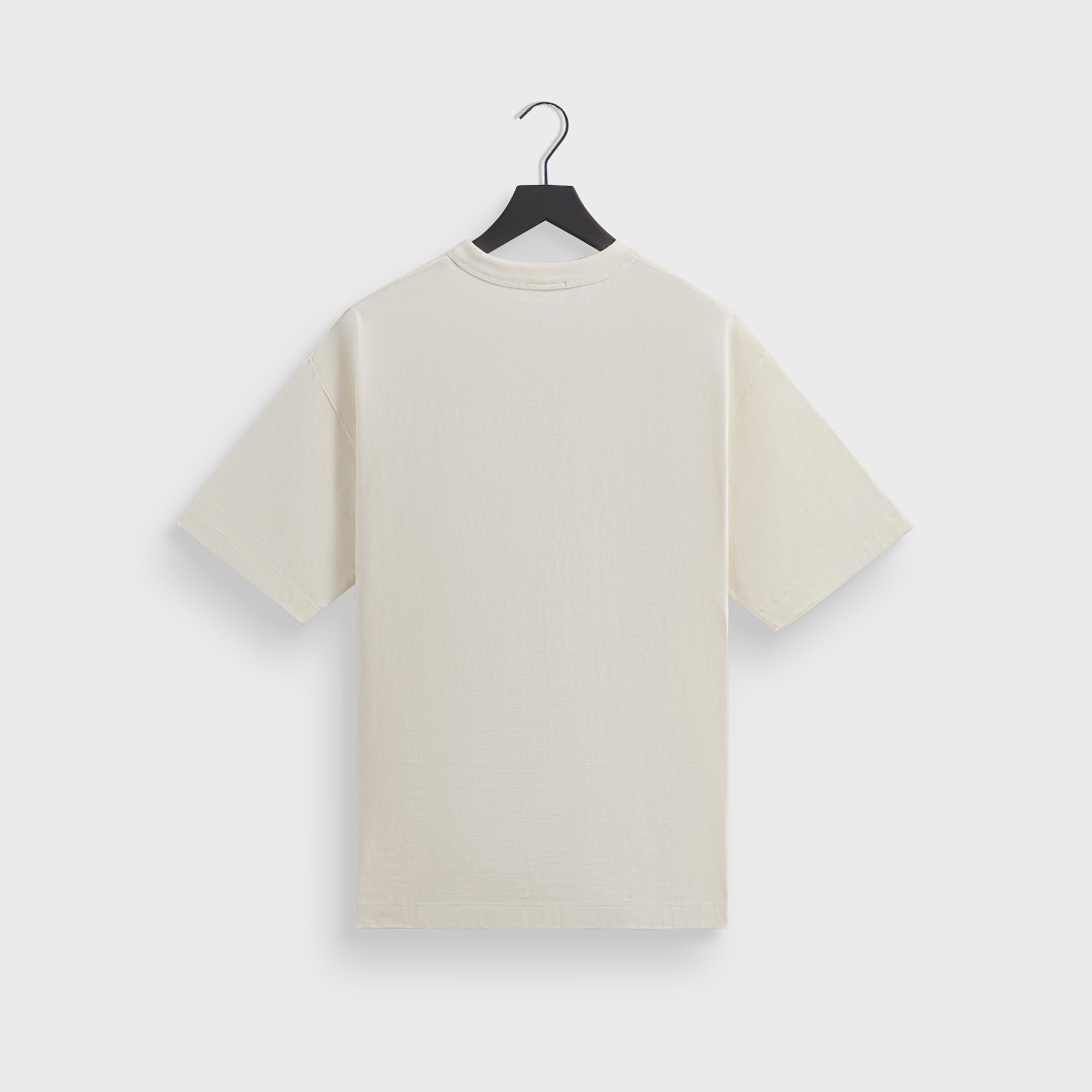 Kith Leonard Pocket Tee - Sandrift – Kith Europe