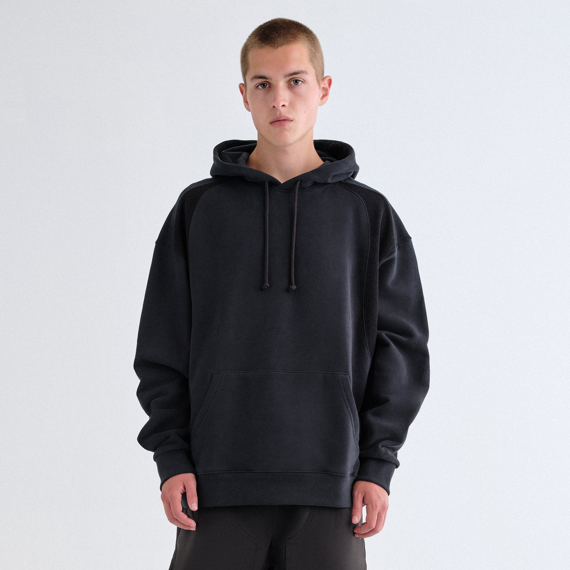 Kith Curved Panel Terry Nelson Hoodie - Black – Kith Europe