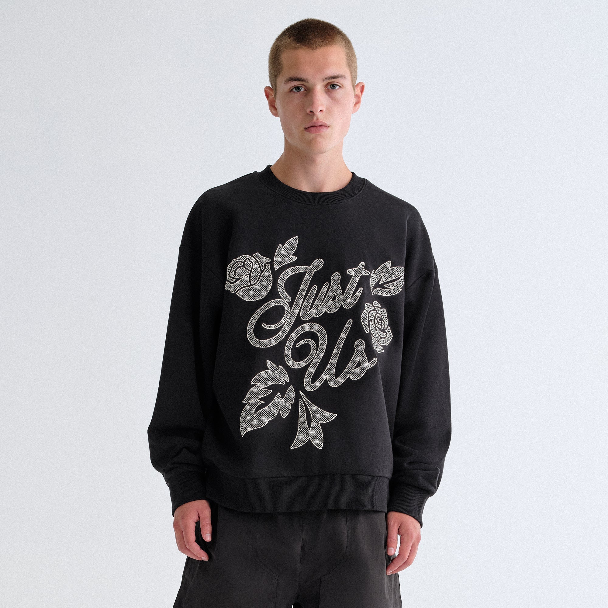 Kith Nelson Just Us Crewneck Sweatshirt - Black – Kith Europe