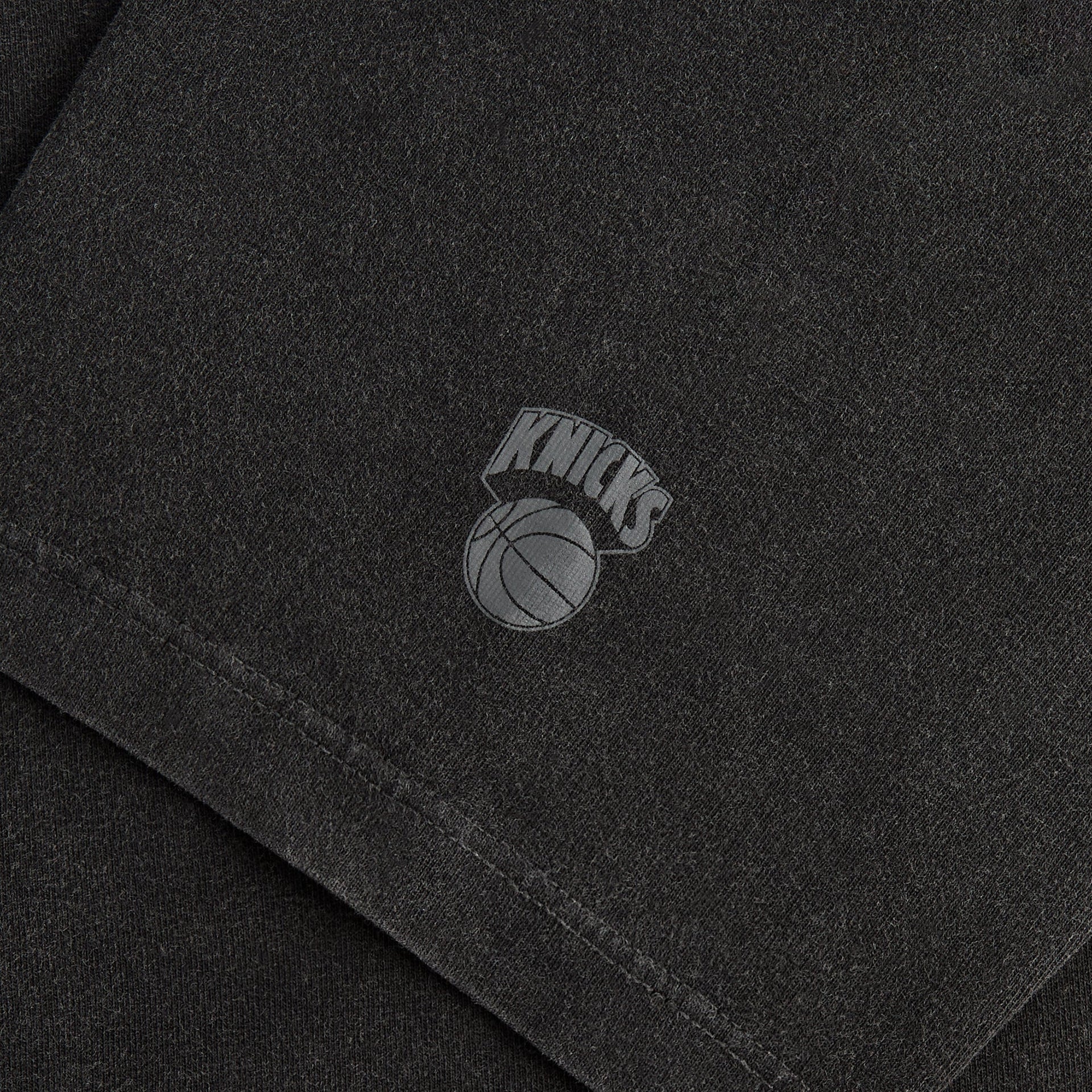Kith for the New York Knicks Gold Vintage Jones Tee - Black - PH