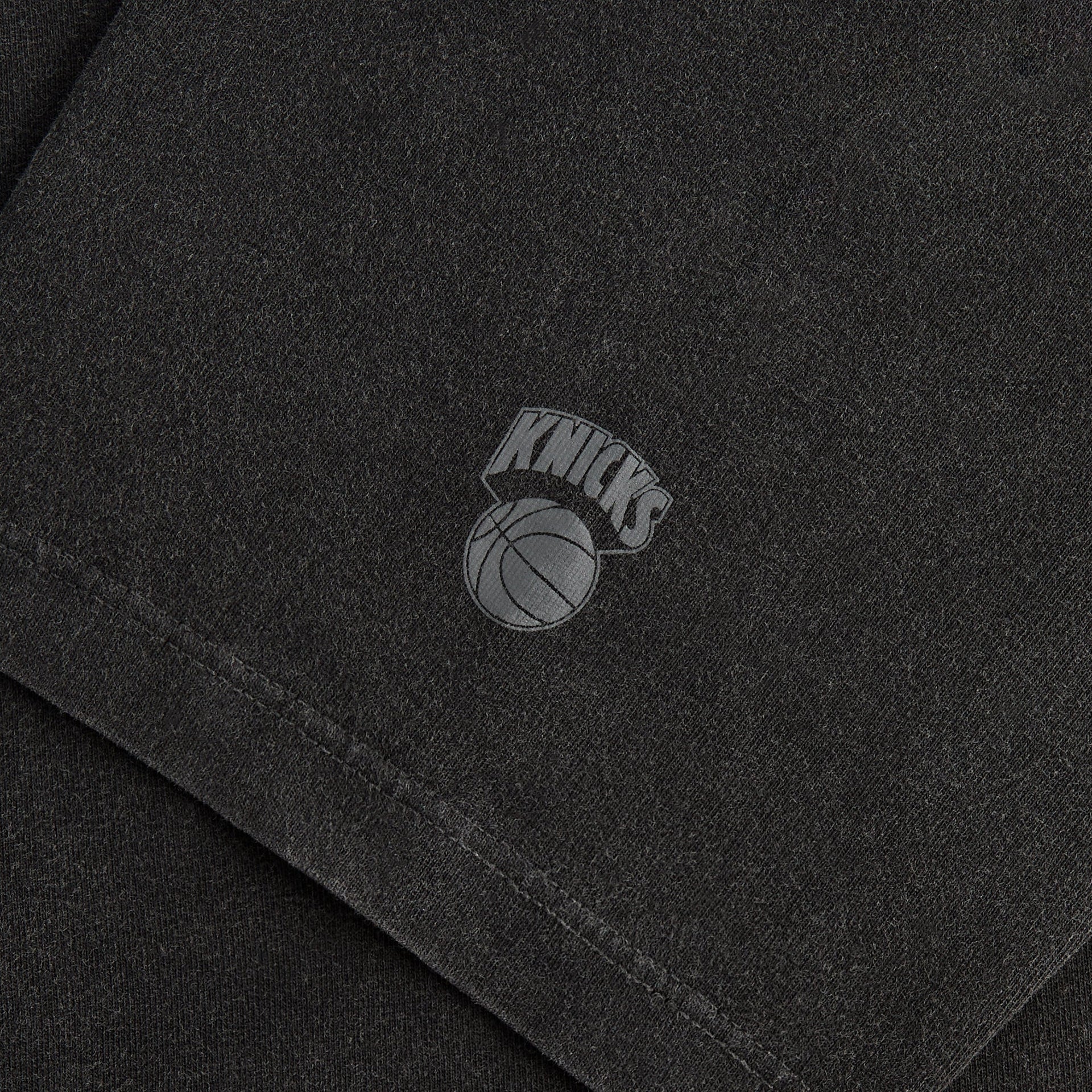 Kith for the New York Knicks Bernard King Vintage Jones Tee - Black - PH