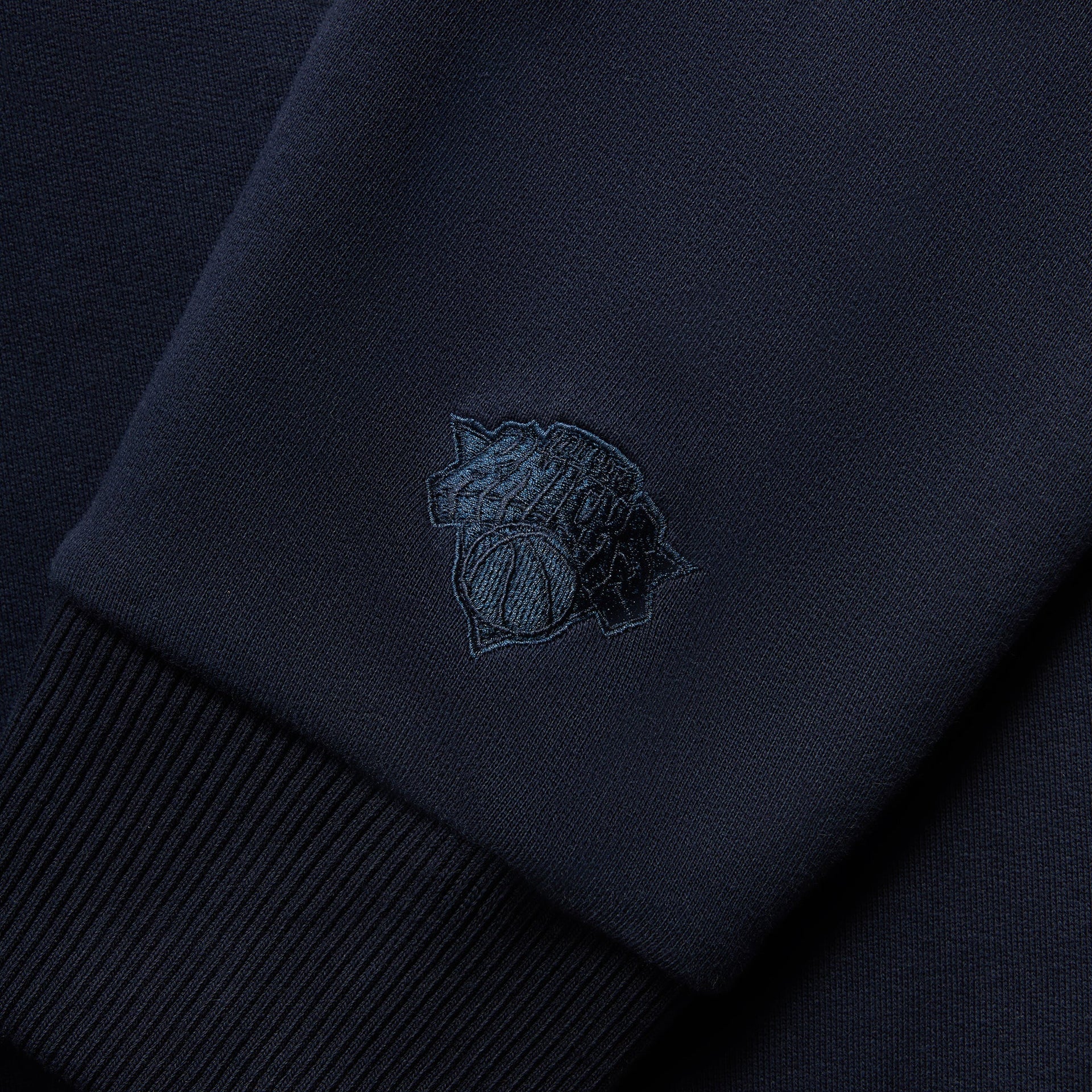 Kith for the New York Knicks Cutoff Nelson Raglan Vintage Crewneck - Nocturnal - PH