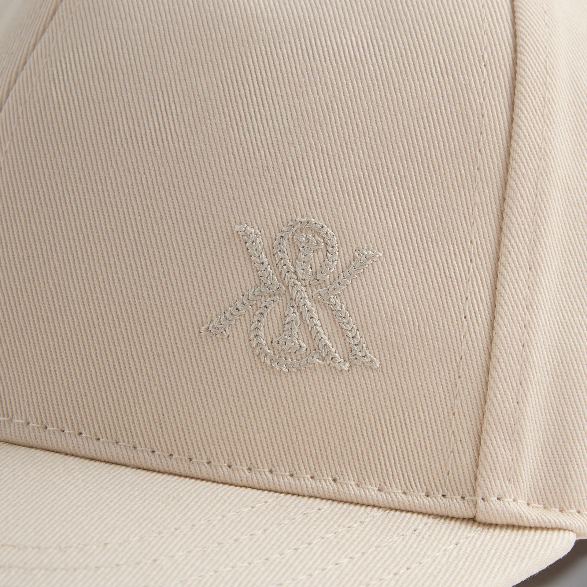 Kith Chain Stitch Crest Aaron Cap - Sandrift