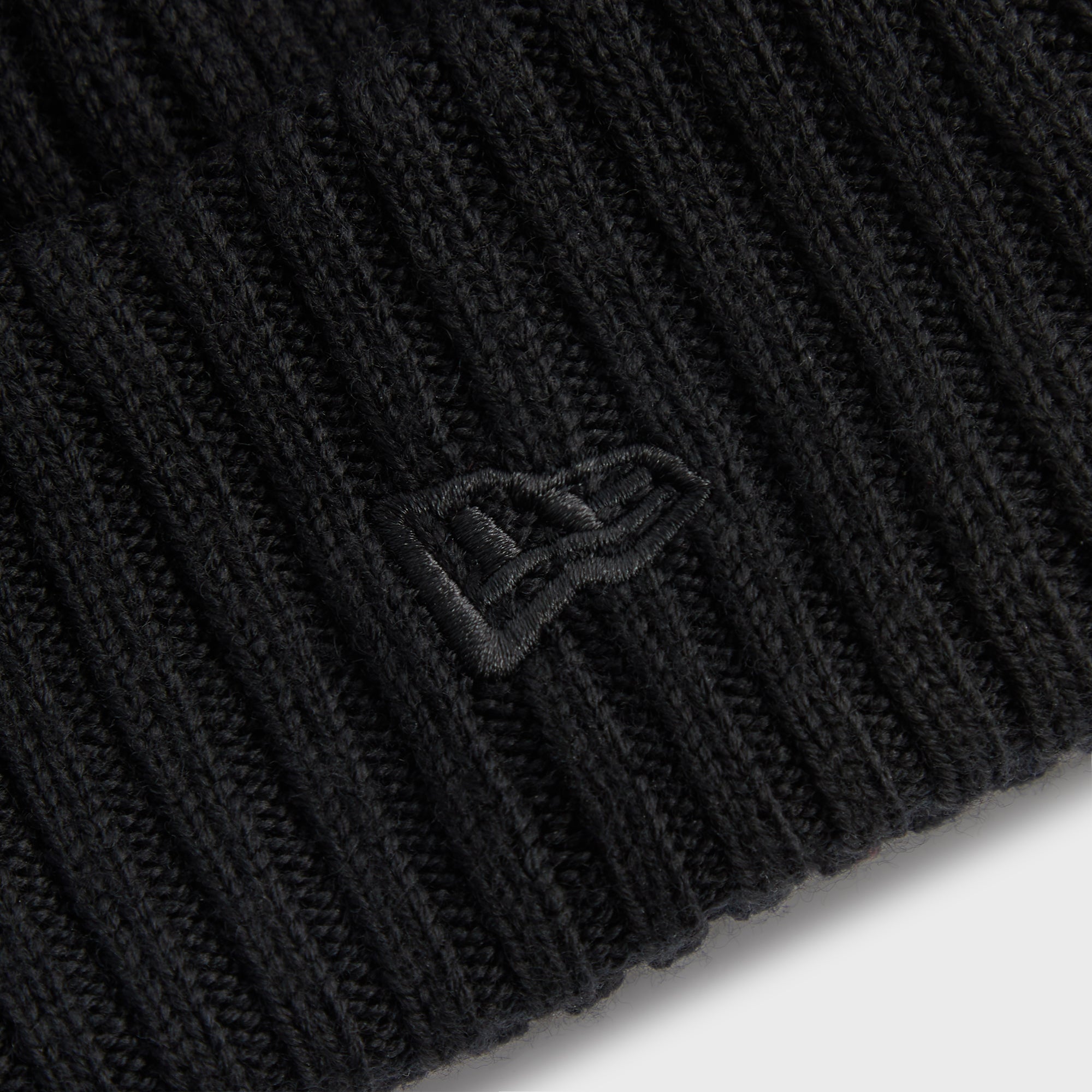 Kith for the New York Knicks Superman Logo Beanie - Black – Kith