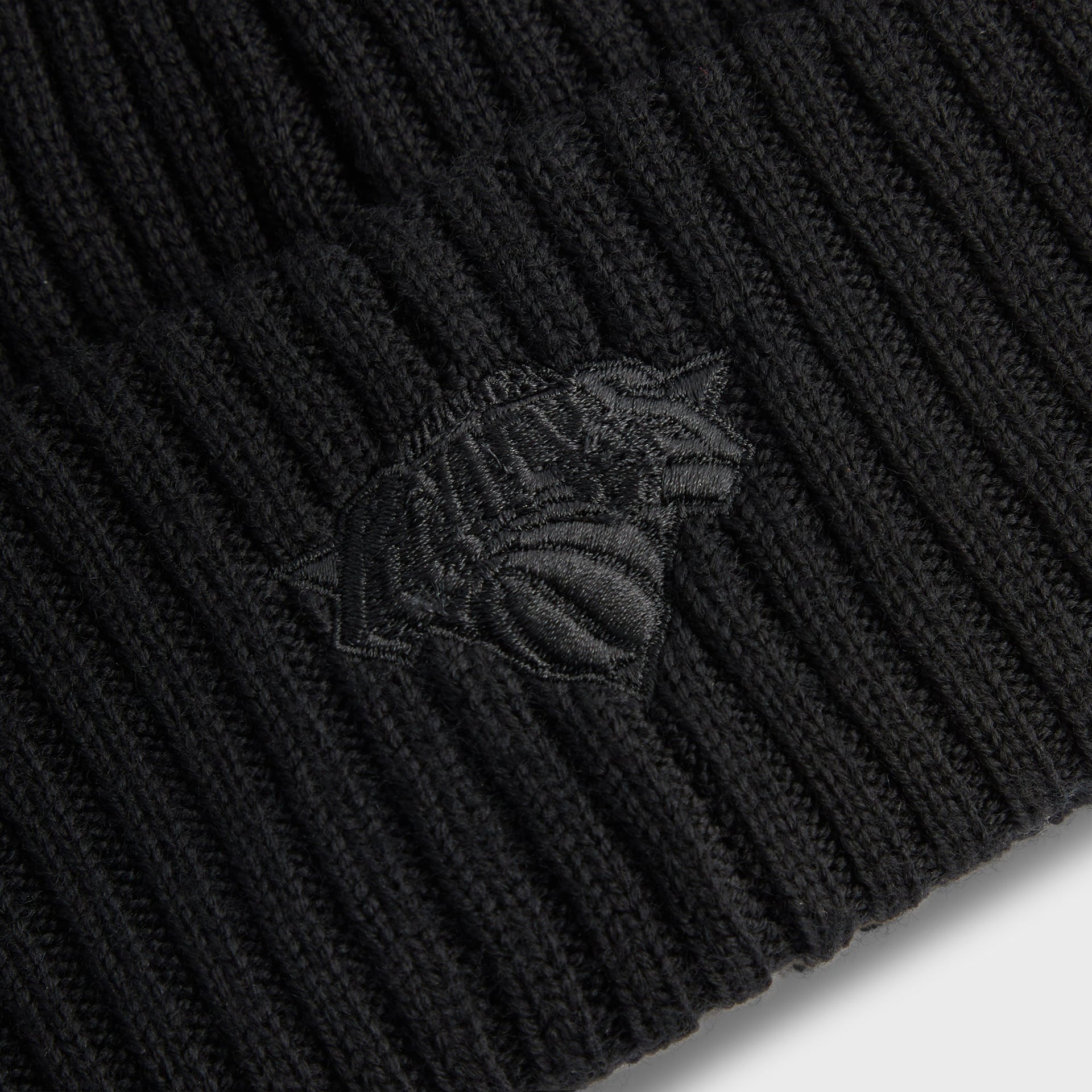 Kith for the New York Knicks Superman Logo Beanie - Black - PH