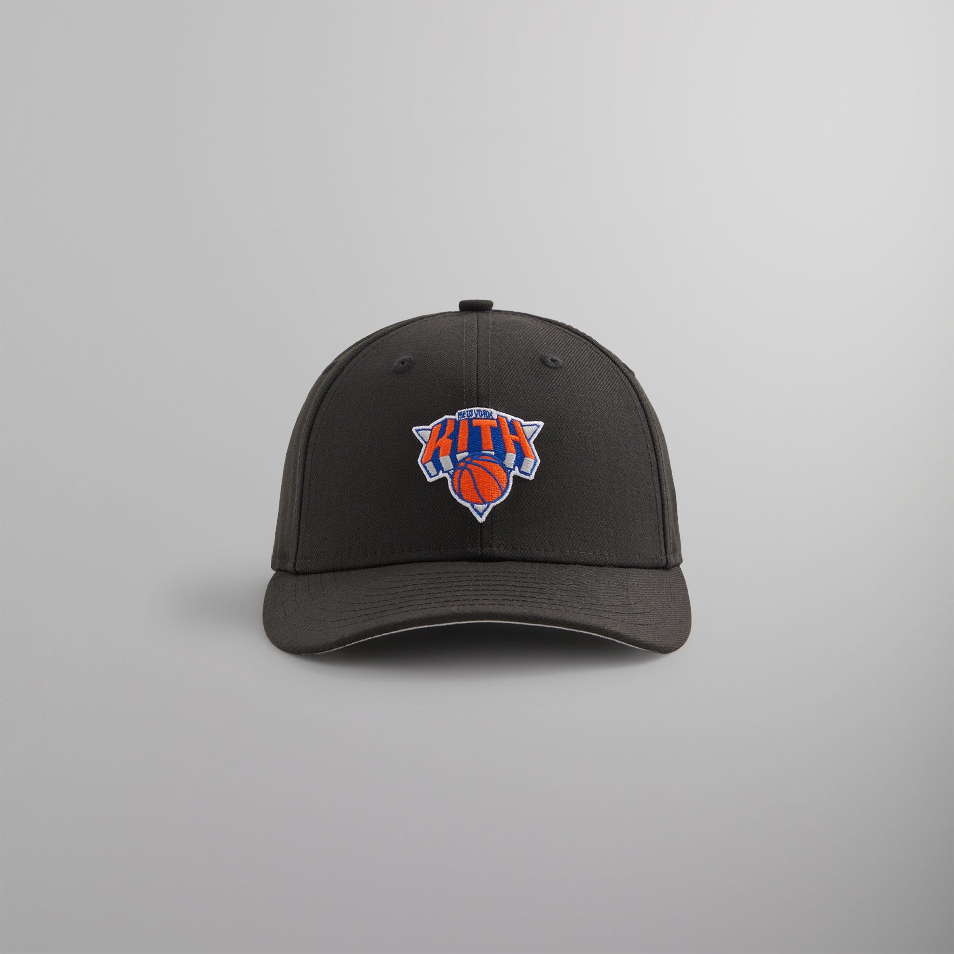 Kith & New Era for the New York Knicks Logo Low Profile 59FIFTY Fitted - Black