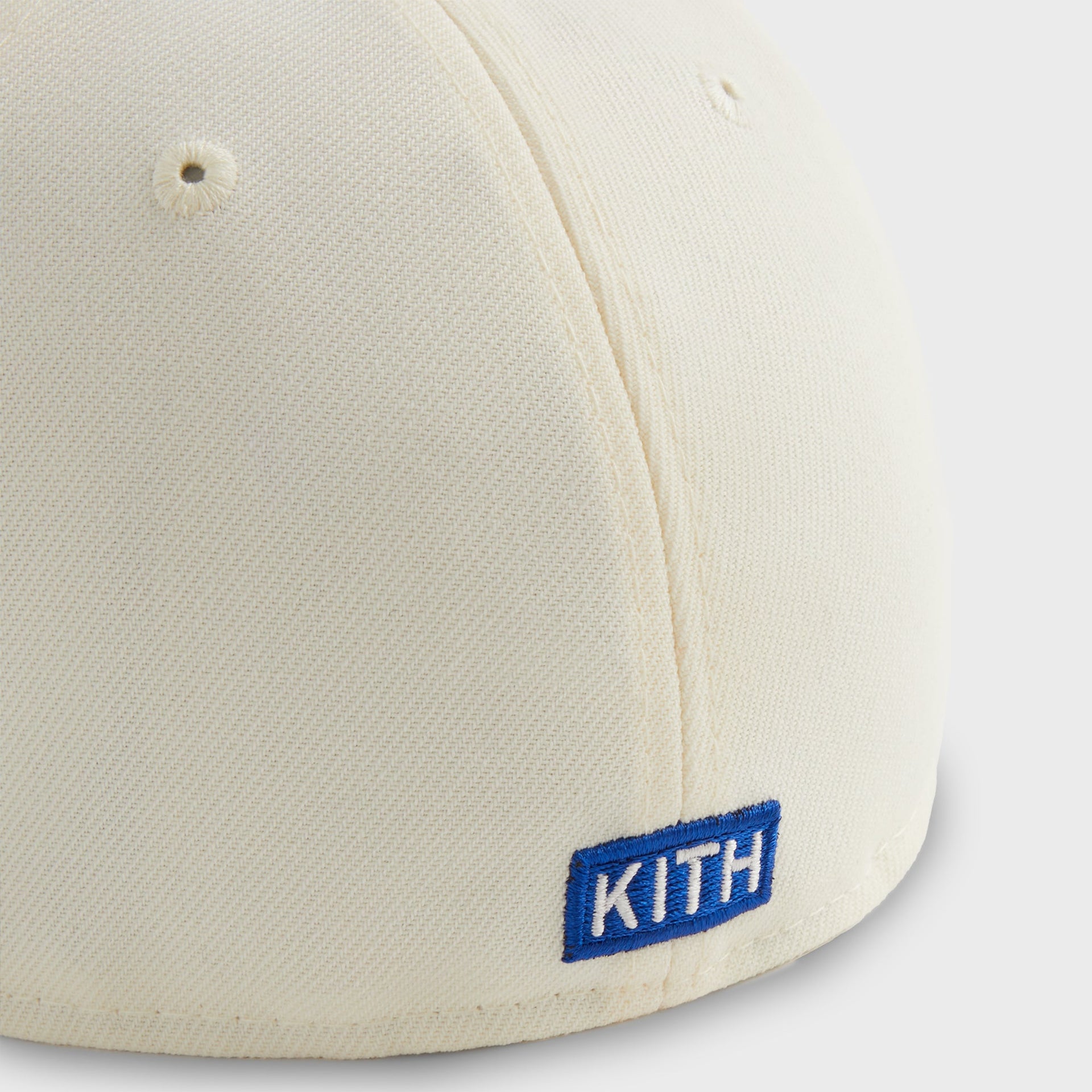 Kith & New Era for the New York Knicks Logo Low Profile 59FIFTY Fitted - Sandrift