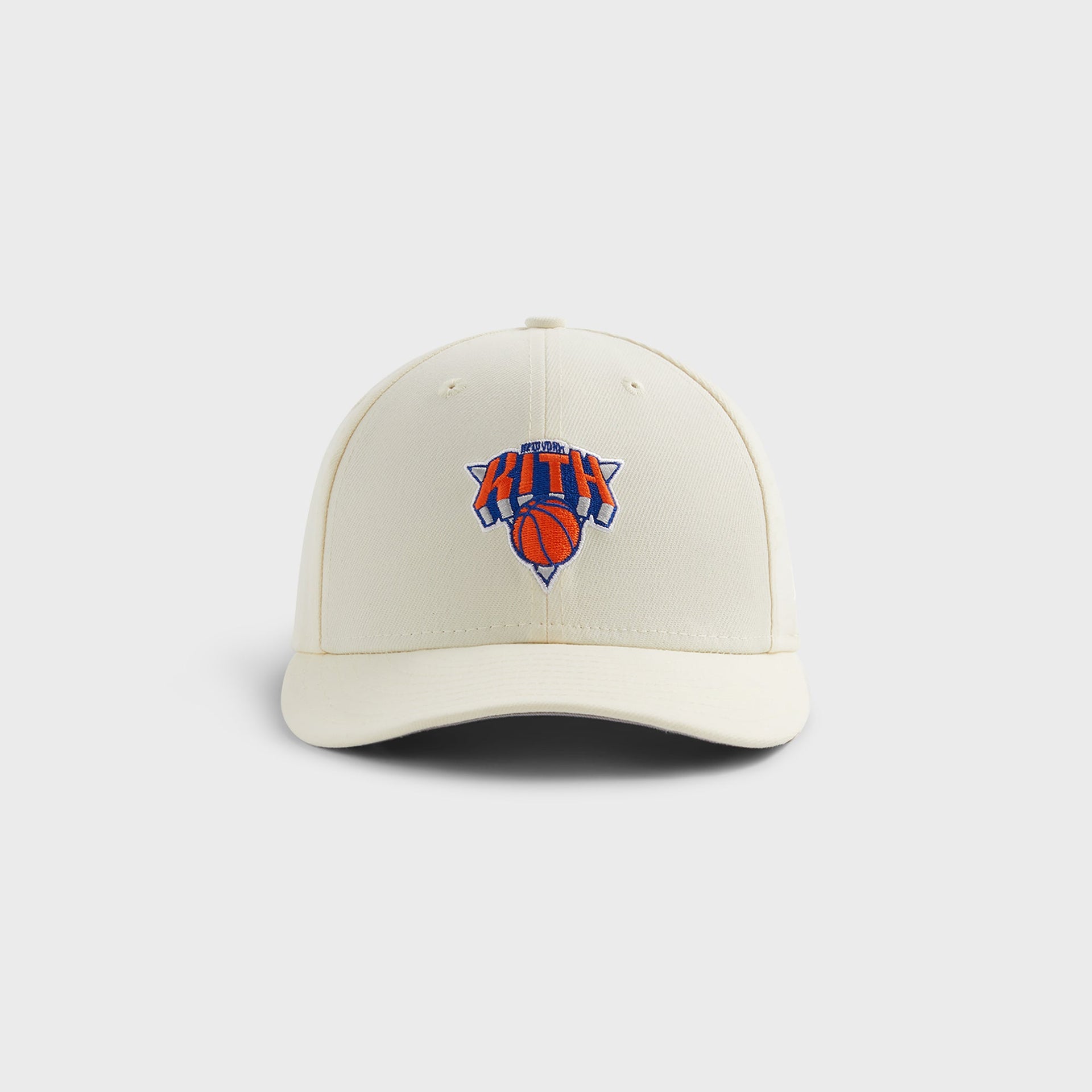 Kith & New Era for the New York Knicks Logo Low Profile 59FIFTY Fitted - Sandrift