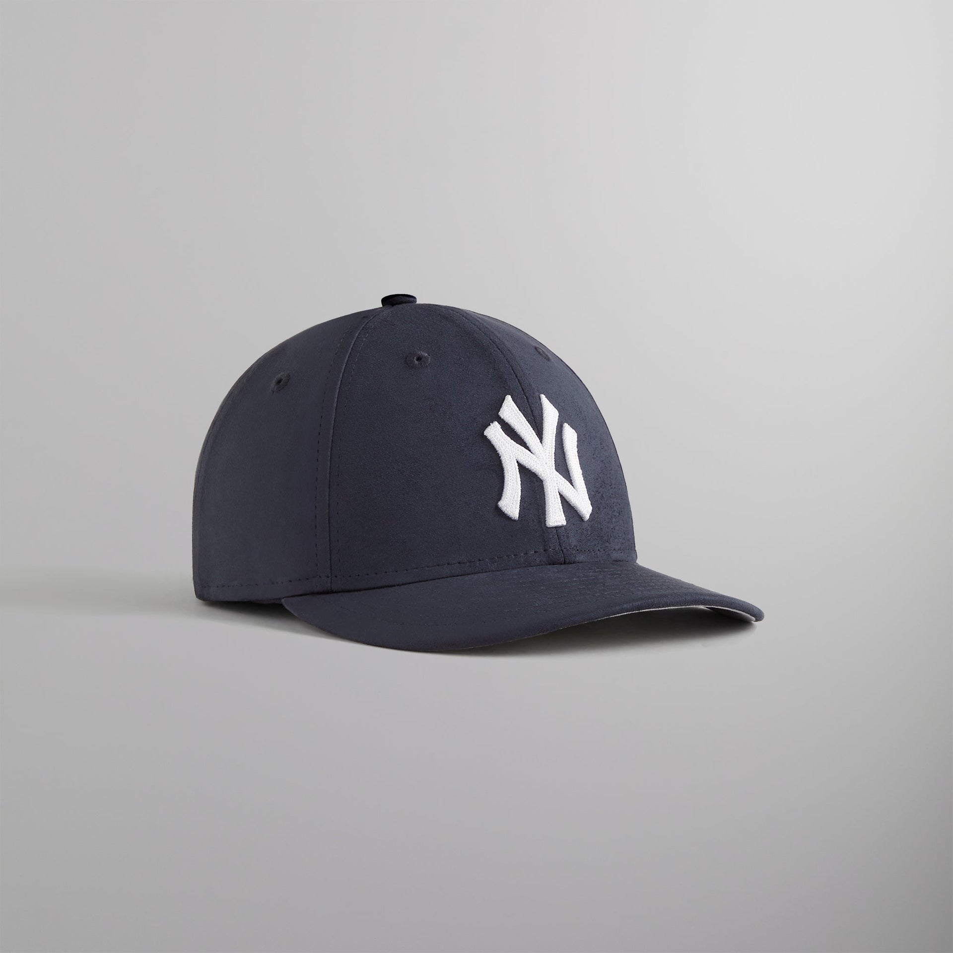 Kith & New Era for the New York Yankees Microsuede 59FIFTY Low Profile Fitted - Nocturnal