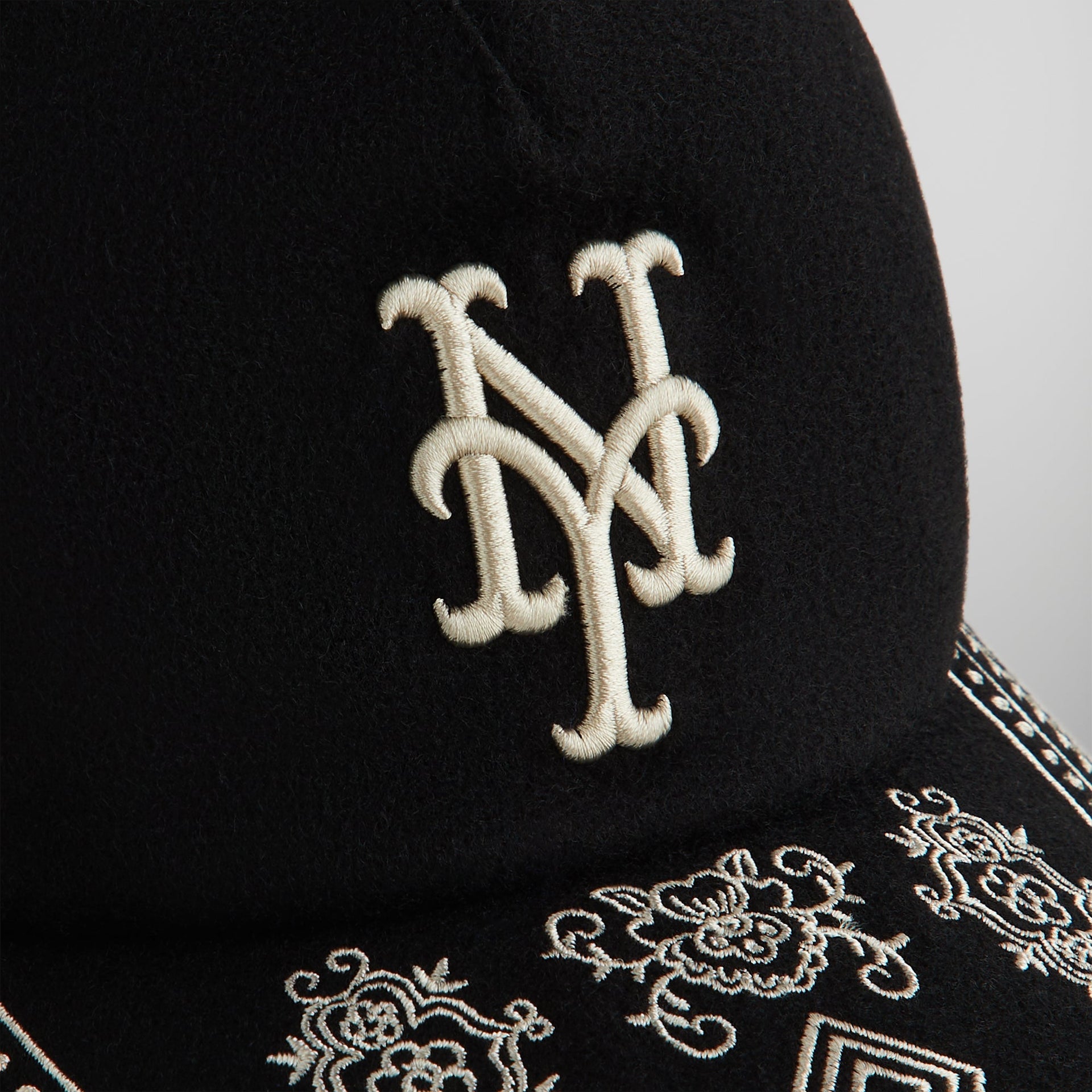 Kith & '47 for the New York Mets Franchise LS Trucker Hat - Black