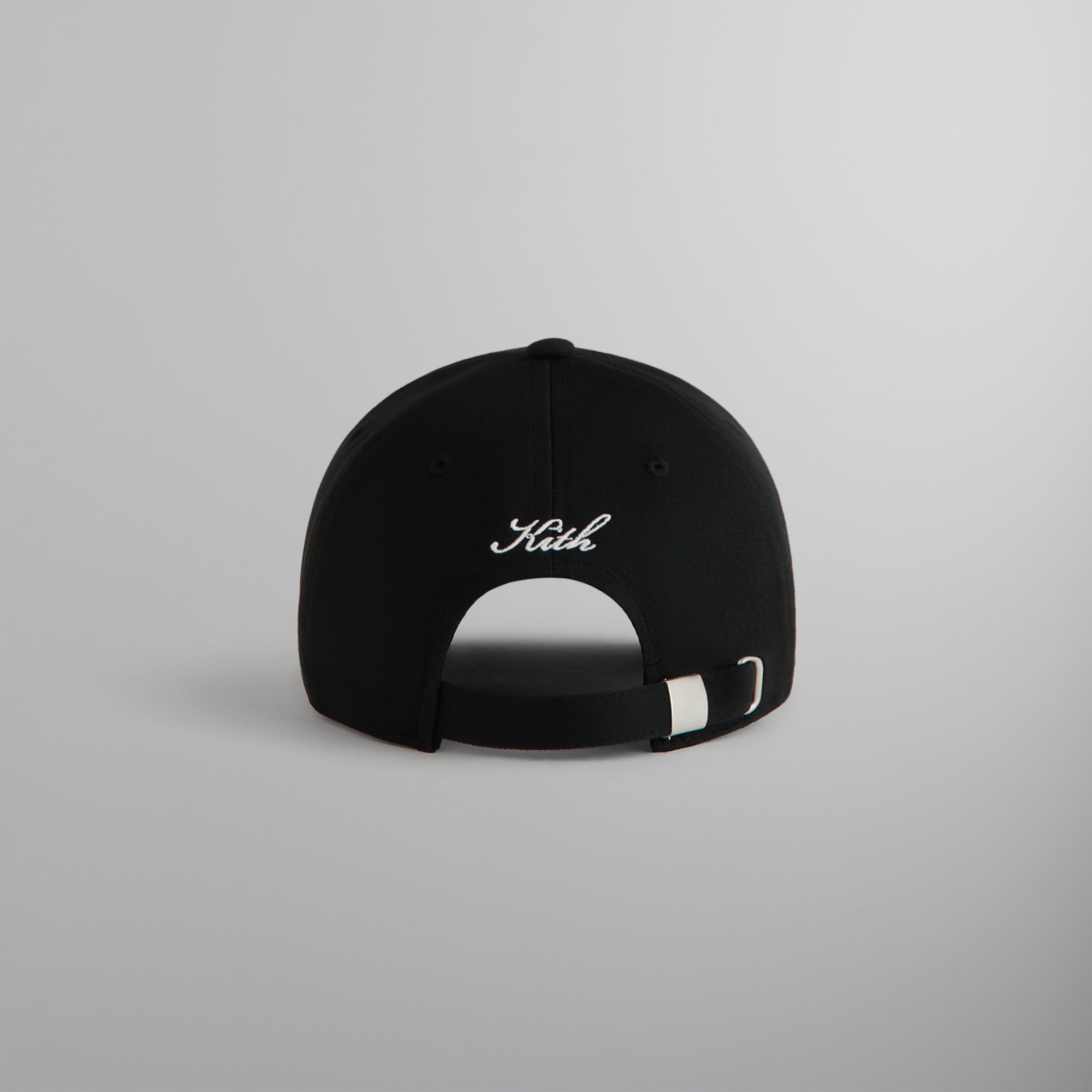 Kith South2 West8 Aaron Classic Cap 黒 KHM051121-001-Front.jpg?v=