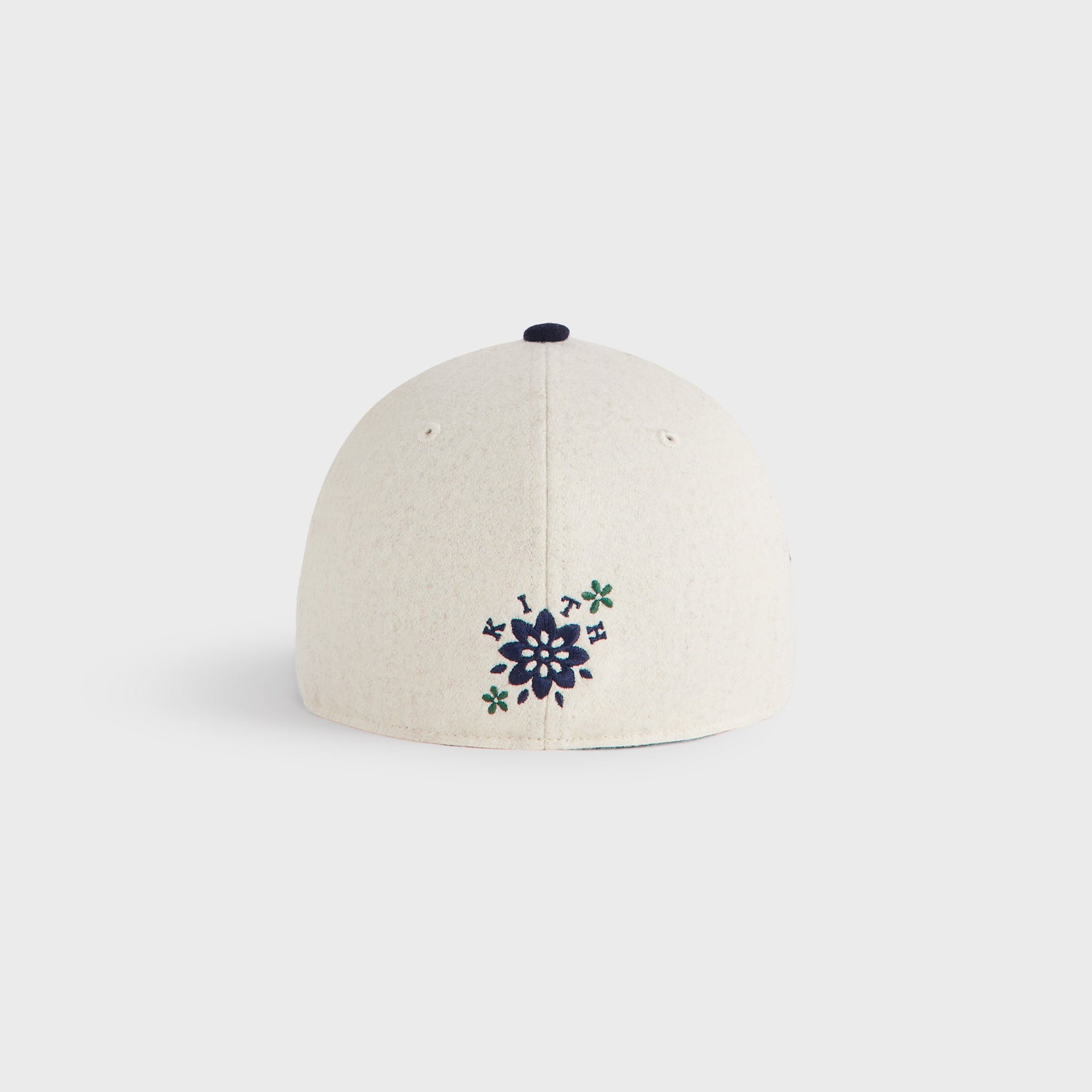Kith & New Era for the New York Yankees Two-Tone Heavy Twill Franchise LS Cap - Sandrift