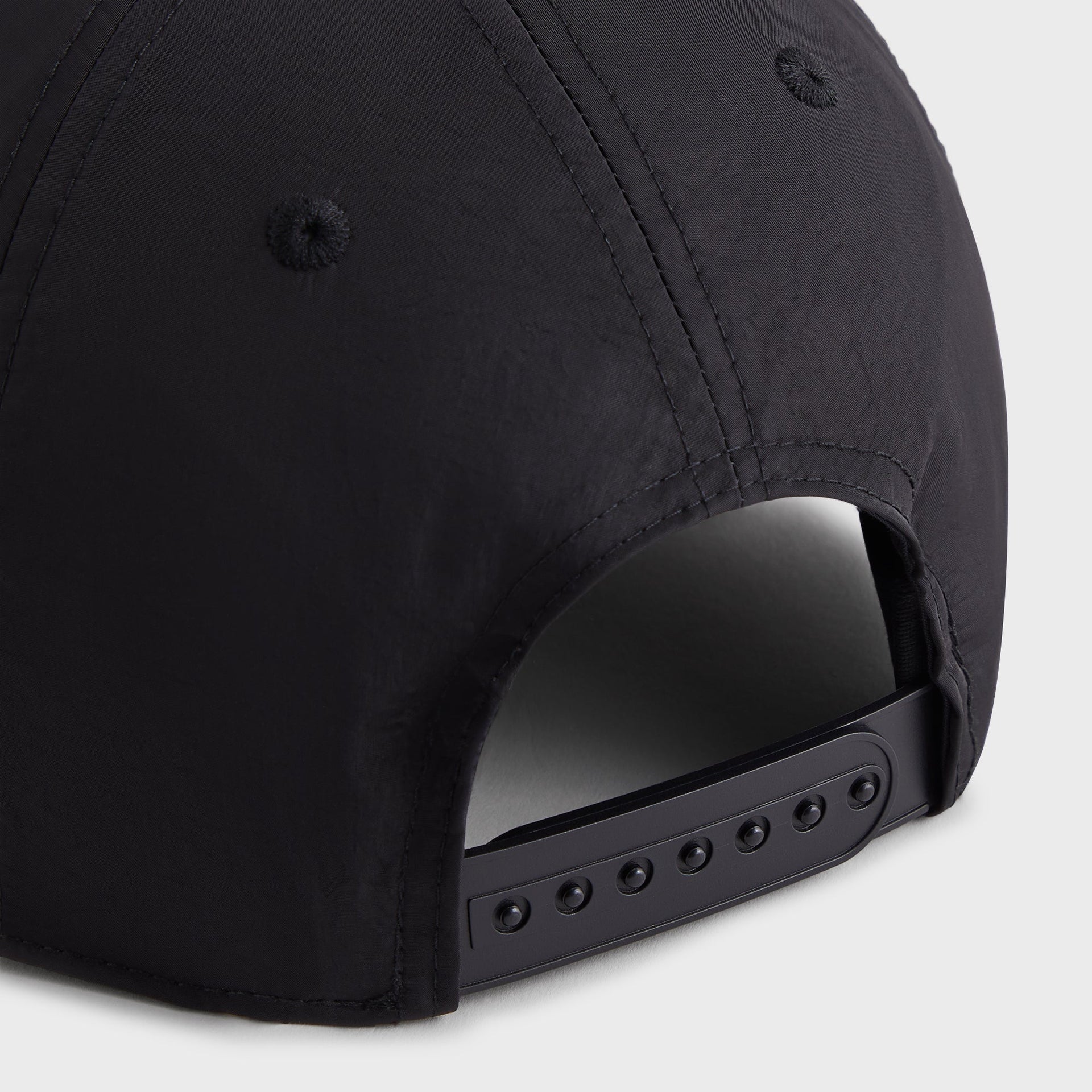 Kith for The Sopranos Nylon Bay Low Pinch Crown Snapback - Black