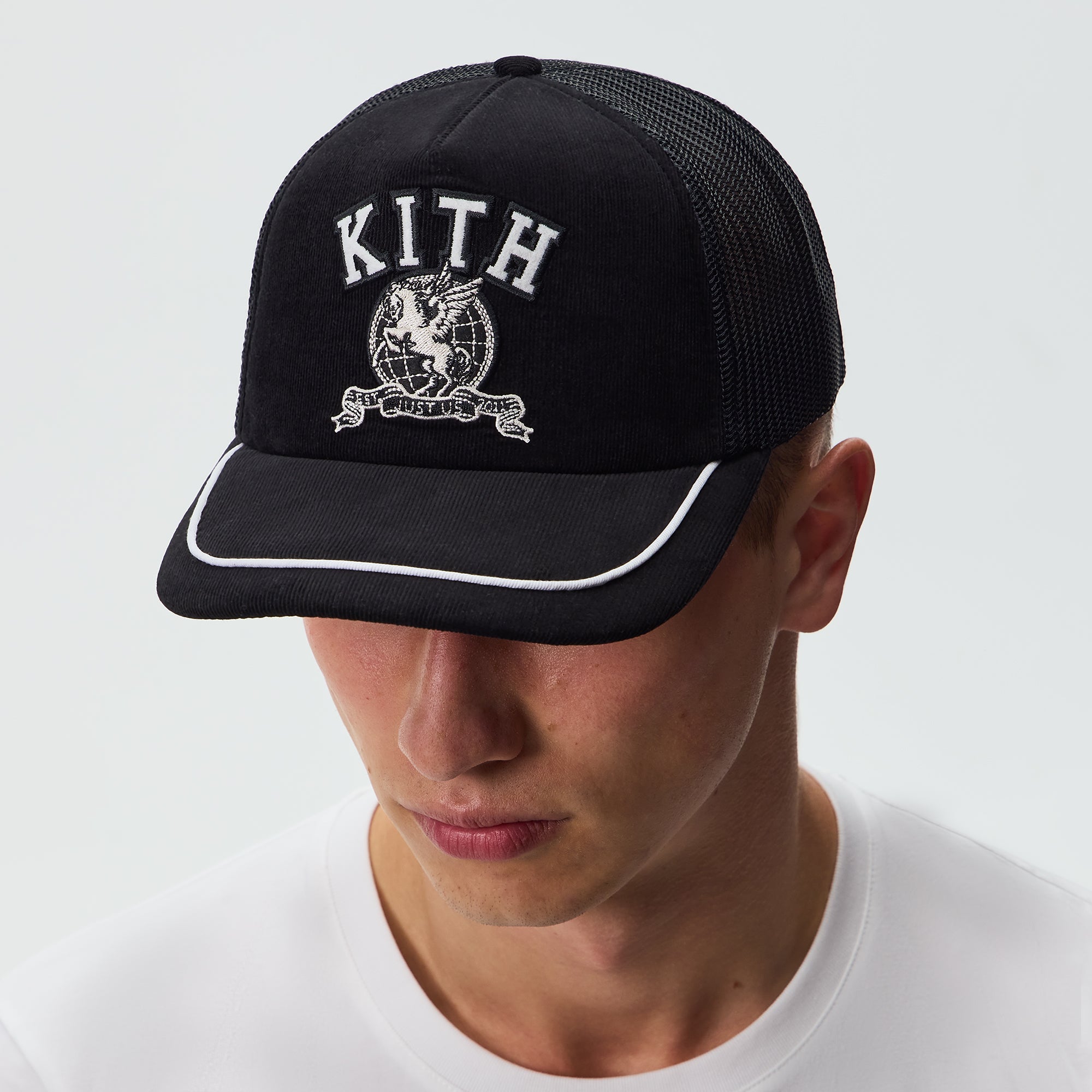 Kith Micro Cord Nolan Trucker Hat - Black – Kith Europe