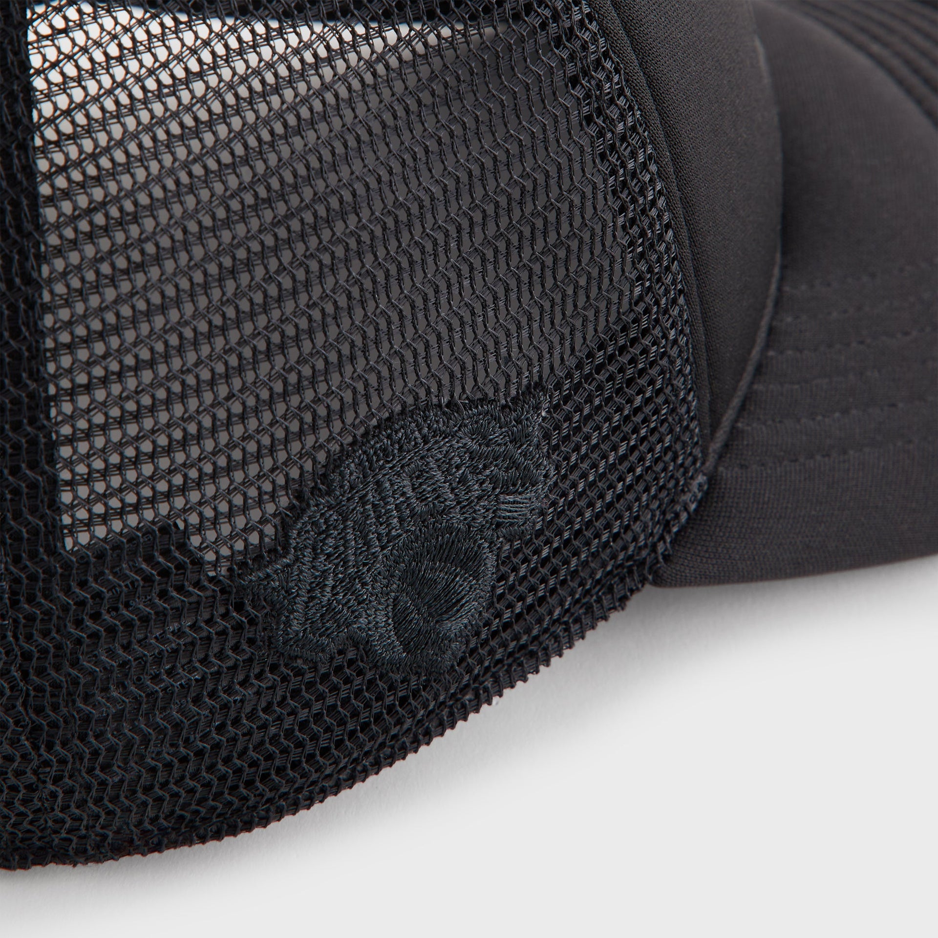 Kith & '47 for the New York Knicks Trucker FM Hat - Black