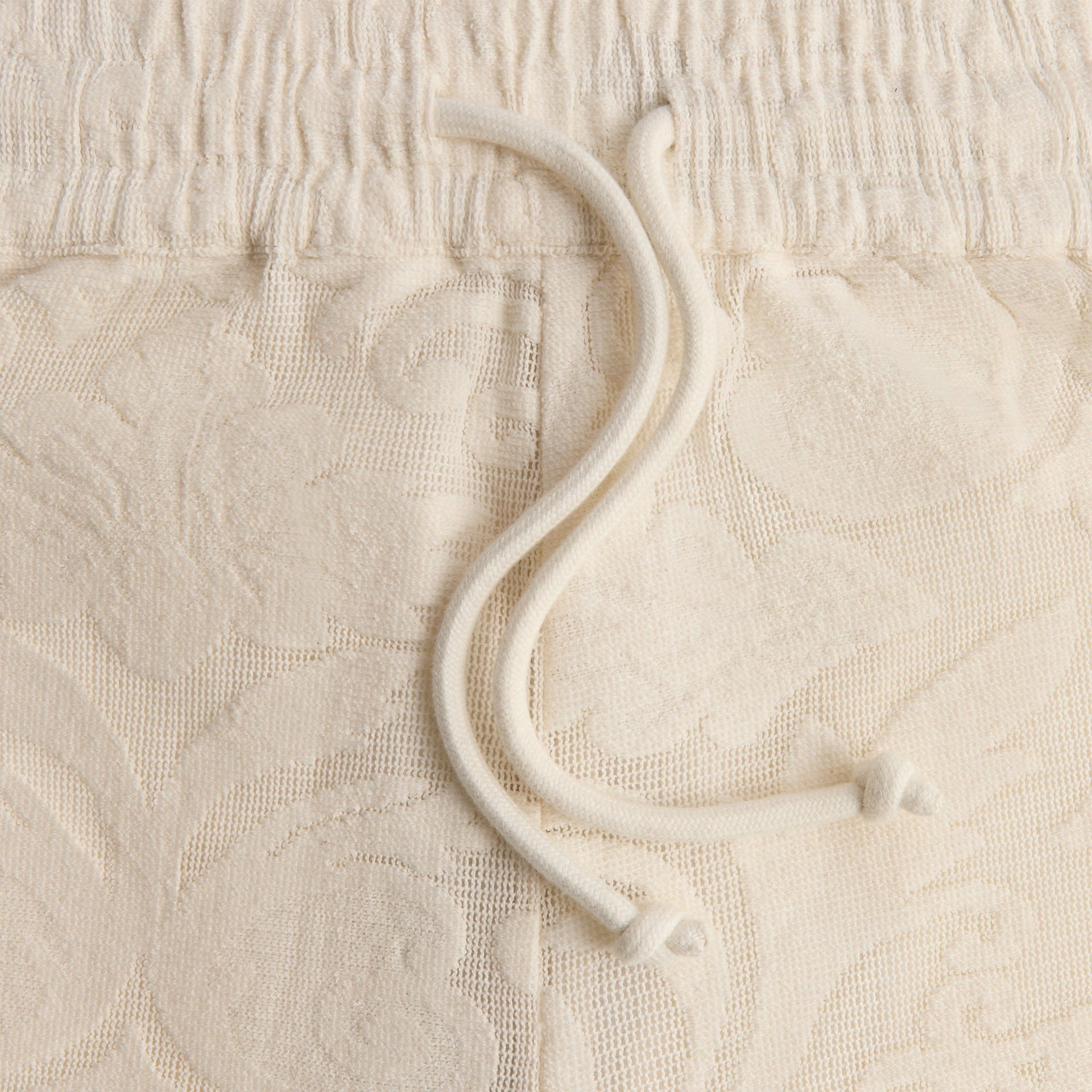 Kith Lace Lewis Short - Sandrift