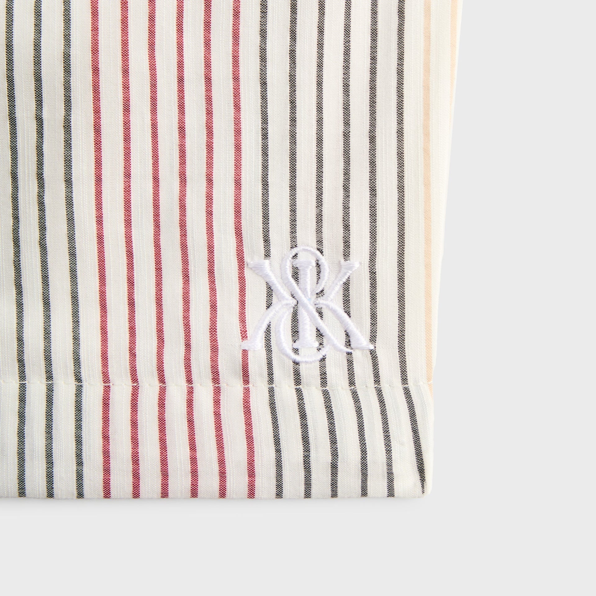 Kith Seersucker Lewis Short - White