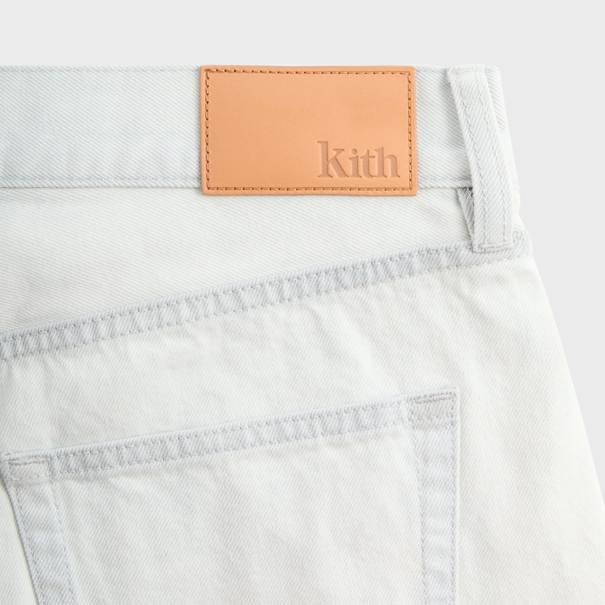 パンツ Kith The Webster Chill Jean 28 パンツ Kith The Webster Chill Jean 28 Kith The Webster Chill