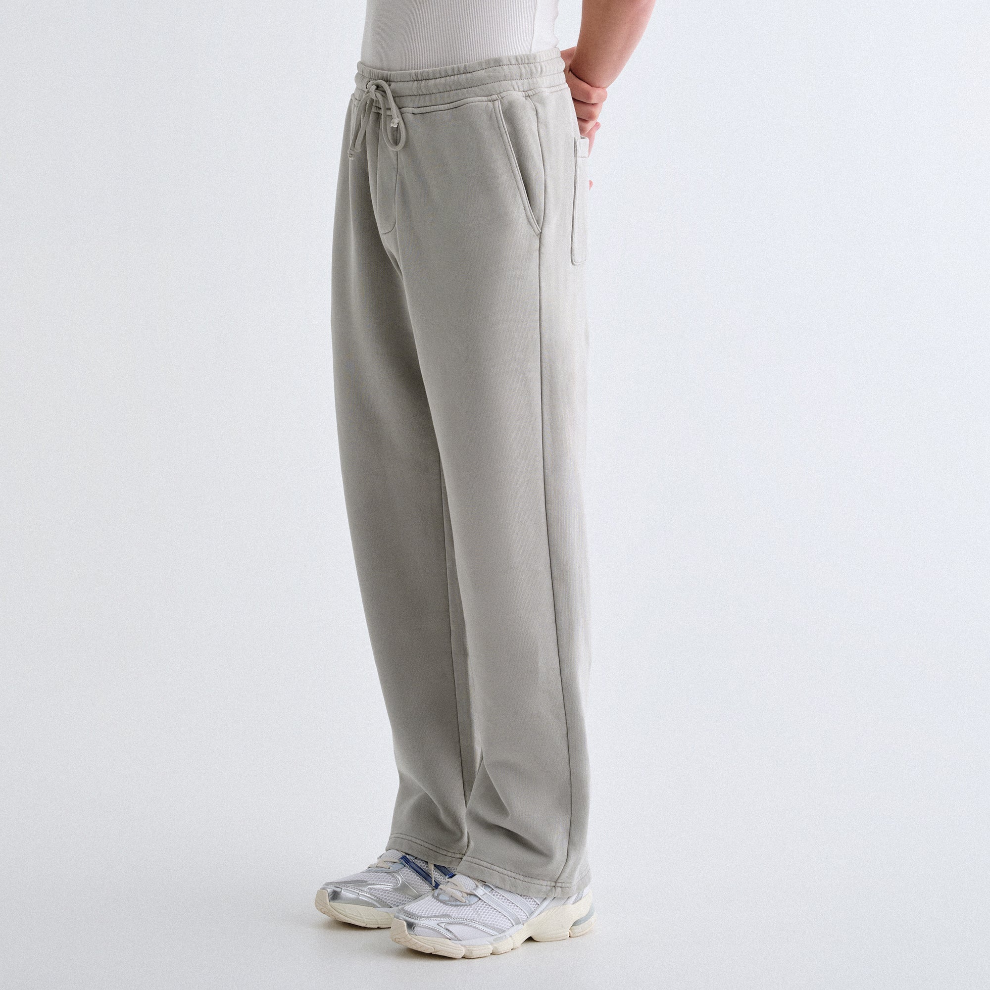 Kith 24ss ナイロンショートパンツ M グレー KITH（ショートパンツ）のフリマアイテム一覧