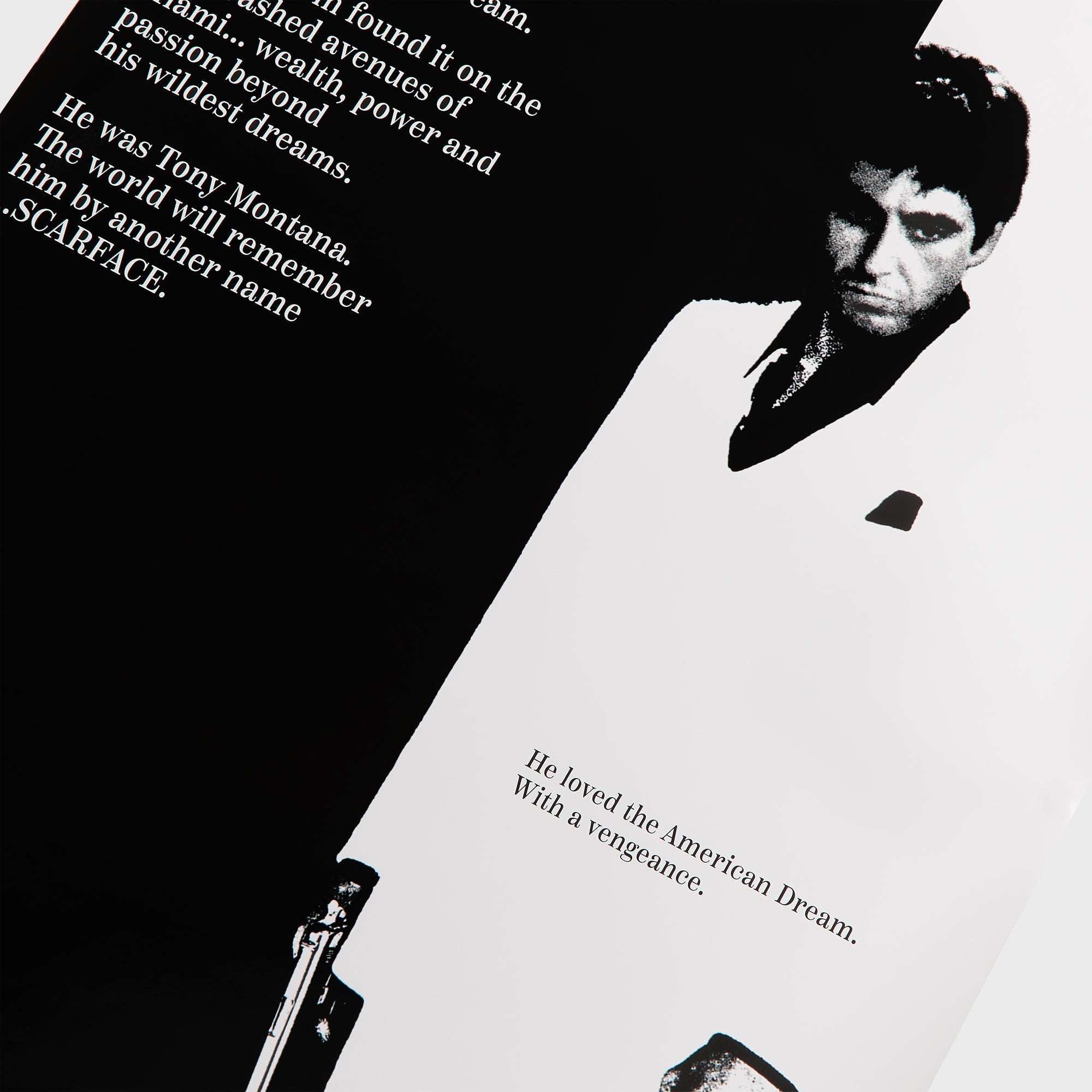 トップス Kith for Scarface Film Poster VintageTee Kith For Scarface Film Poster Vintage Tee 