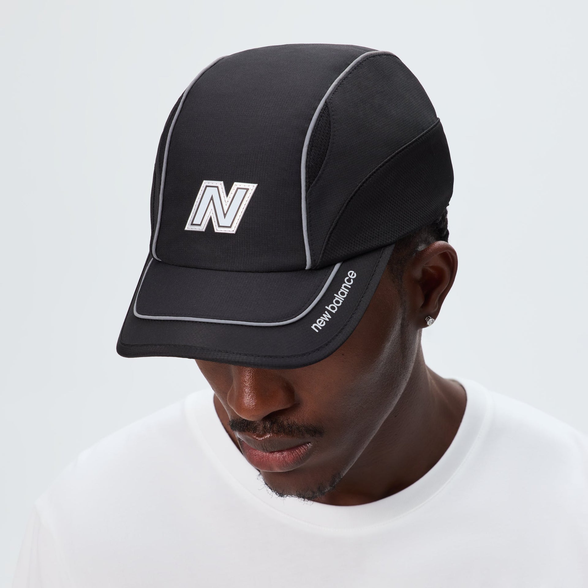 Kith & New Balance Mixed Tech Griffey Runner Cap - Black - PH
