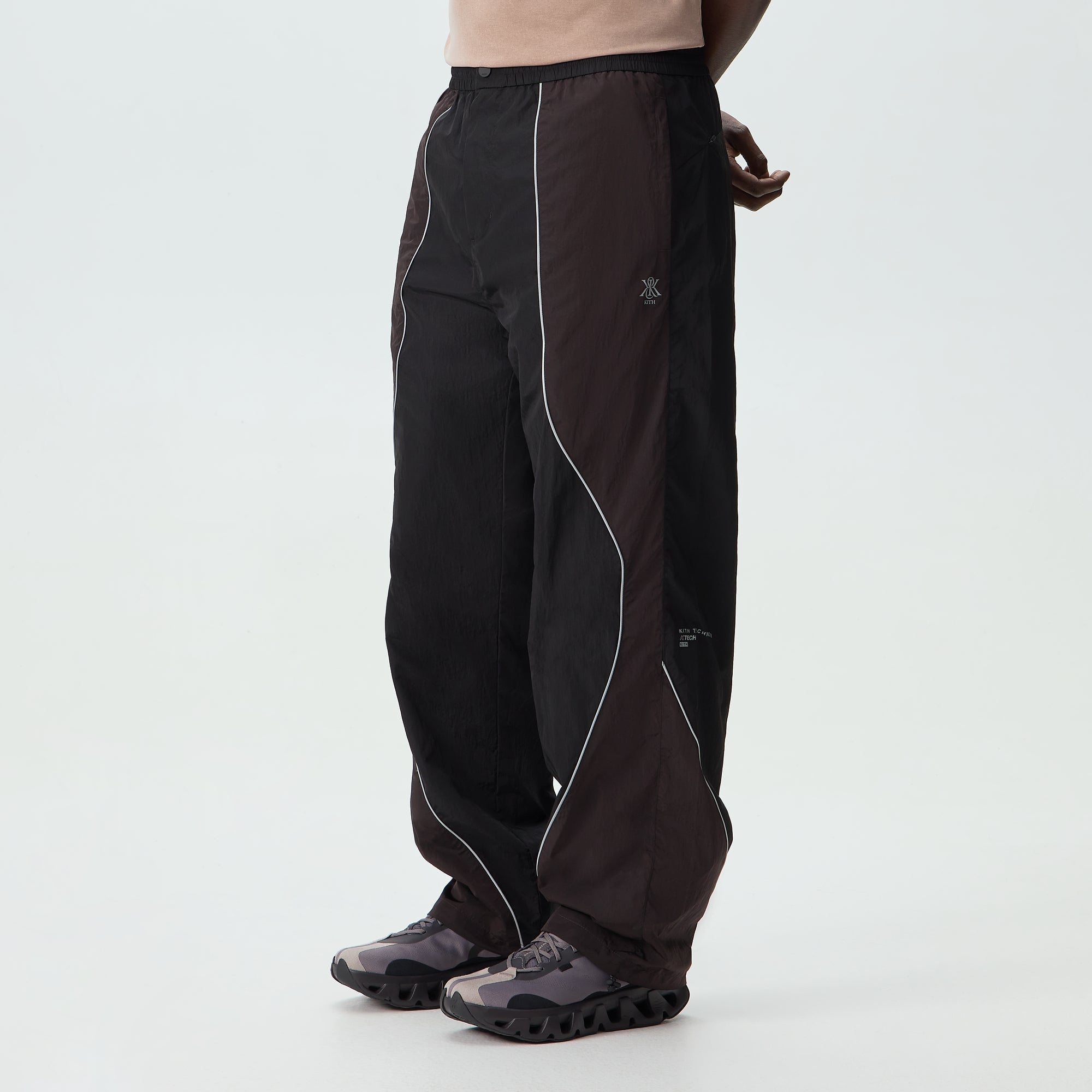 Men's Pants: Cargo Pants, Sweatpants & More | Kith Europe