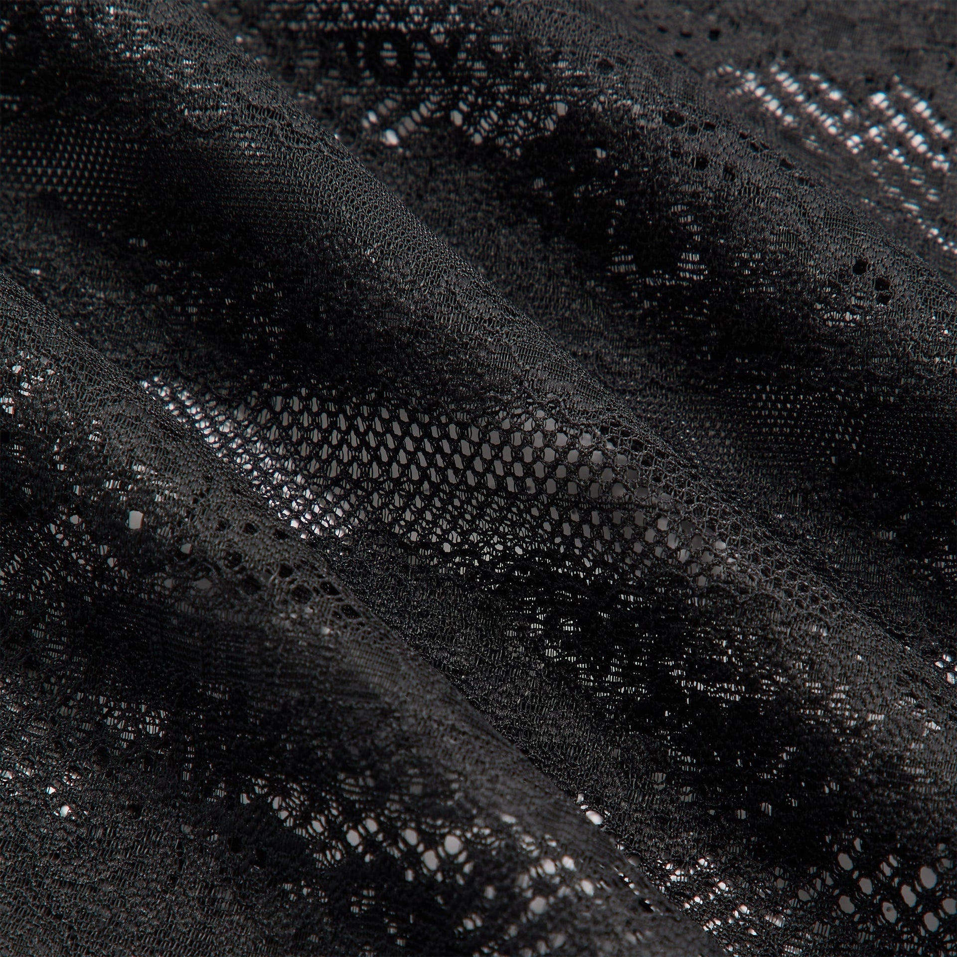 Lisa for Kith Women Cesca Logo Lace Cropped Tee - Black - PH