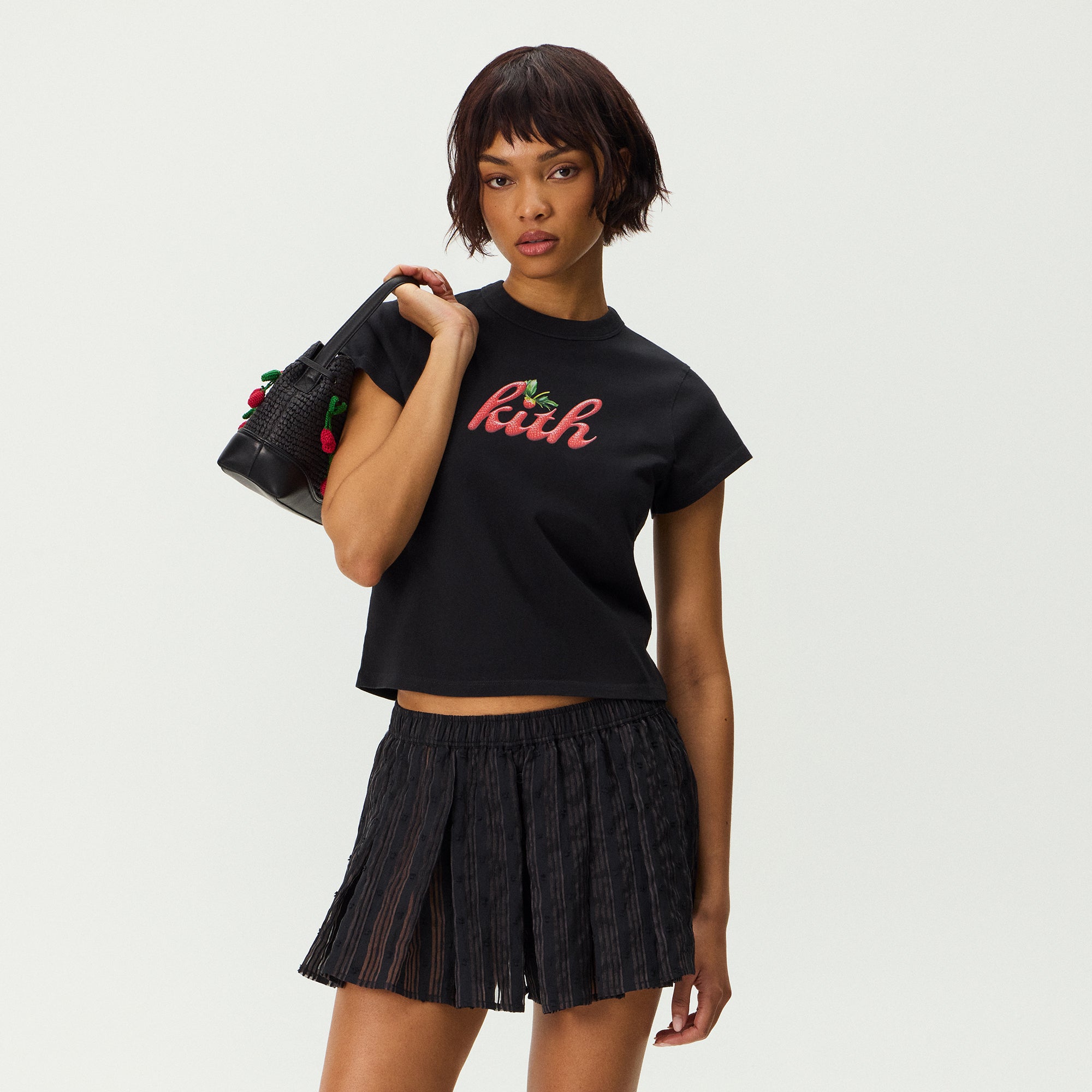 Kith Women Mulberry Vintage Strawberry Tee - Black – Kith Europe
