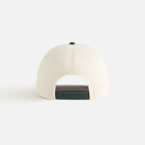 Kith Women Serif New York Pinch Crown Snapback - Stadium