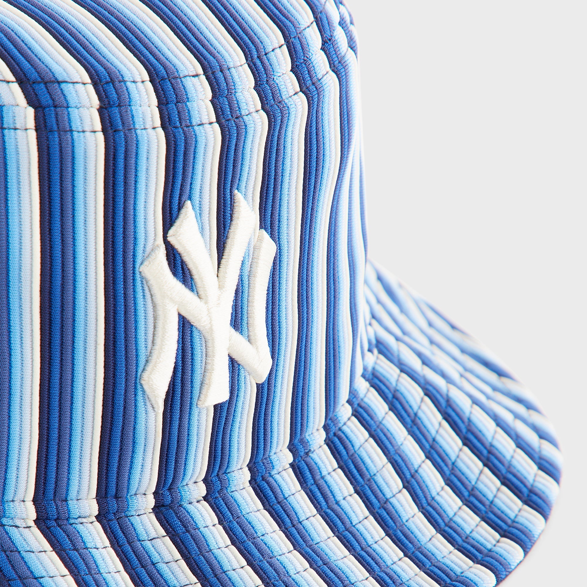 Kith Women & '47 for the New York Yankees Bucket Hat - Nocturnal