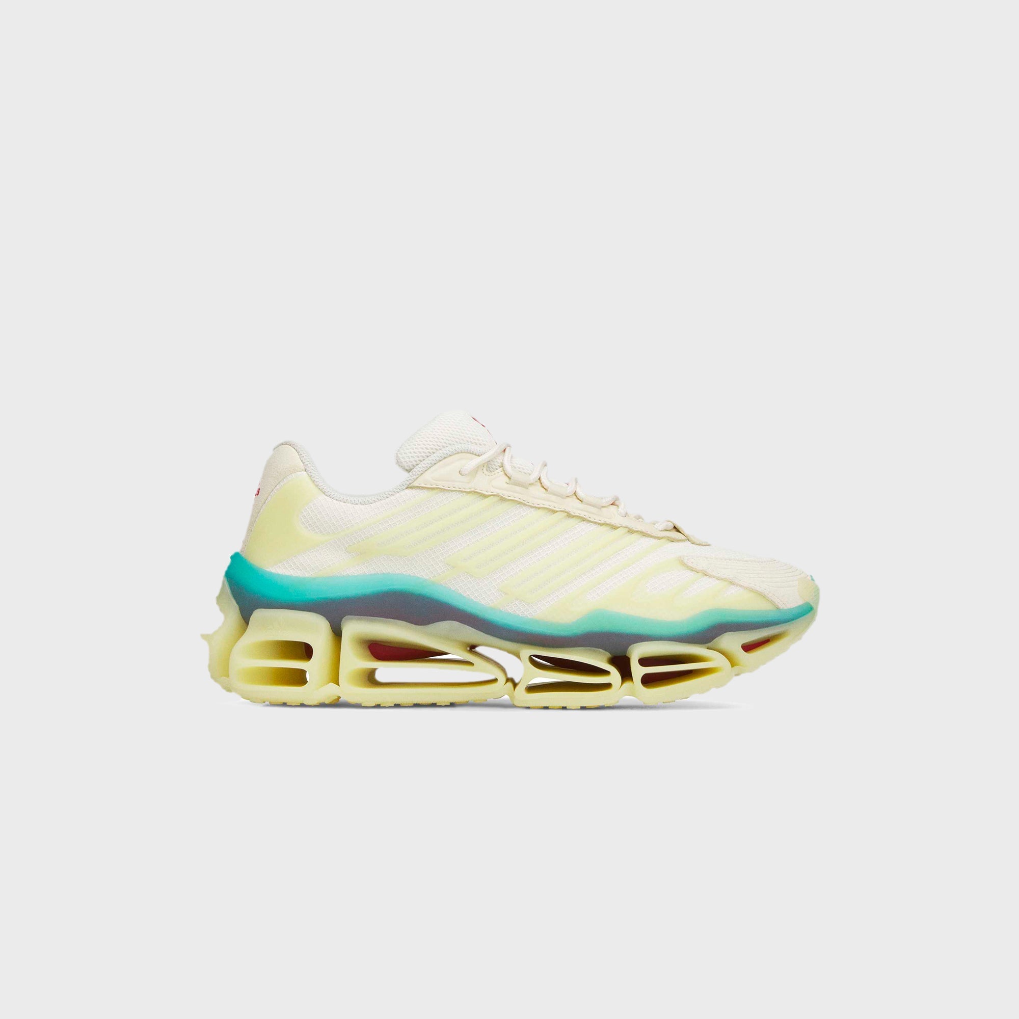あや adidas x Willy Chavarria Megaride AG - Cream White / Warm Vanilla