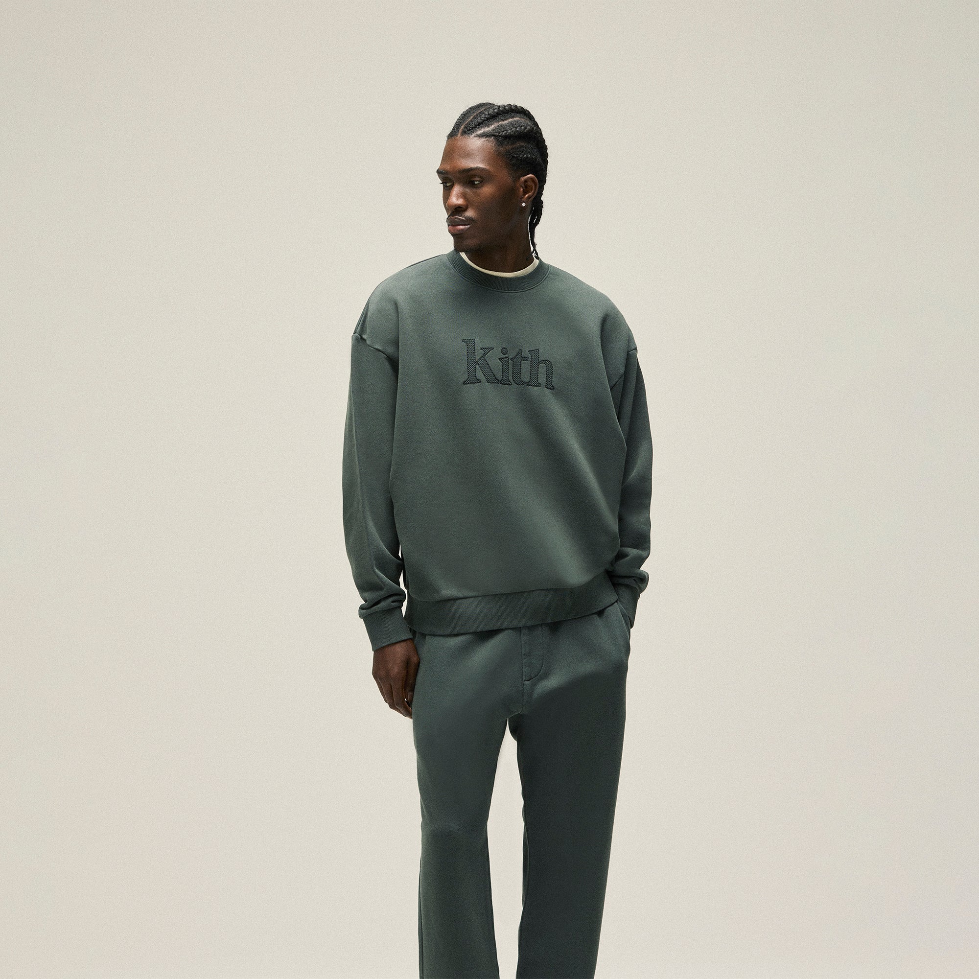 Kith Serif Nelson Crewneck - Machine – Kith Europe