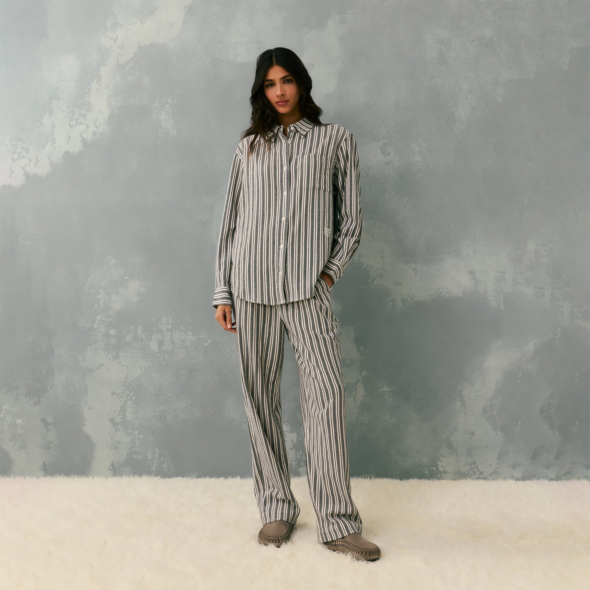 Kith Women Miles II Dobby Stripe Pants - Black