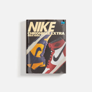 Lightning Clutch Nike Chronicle Extra