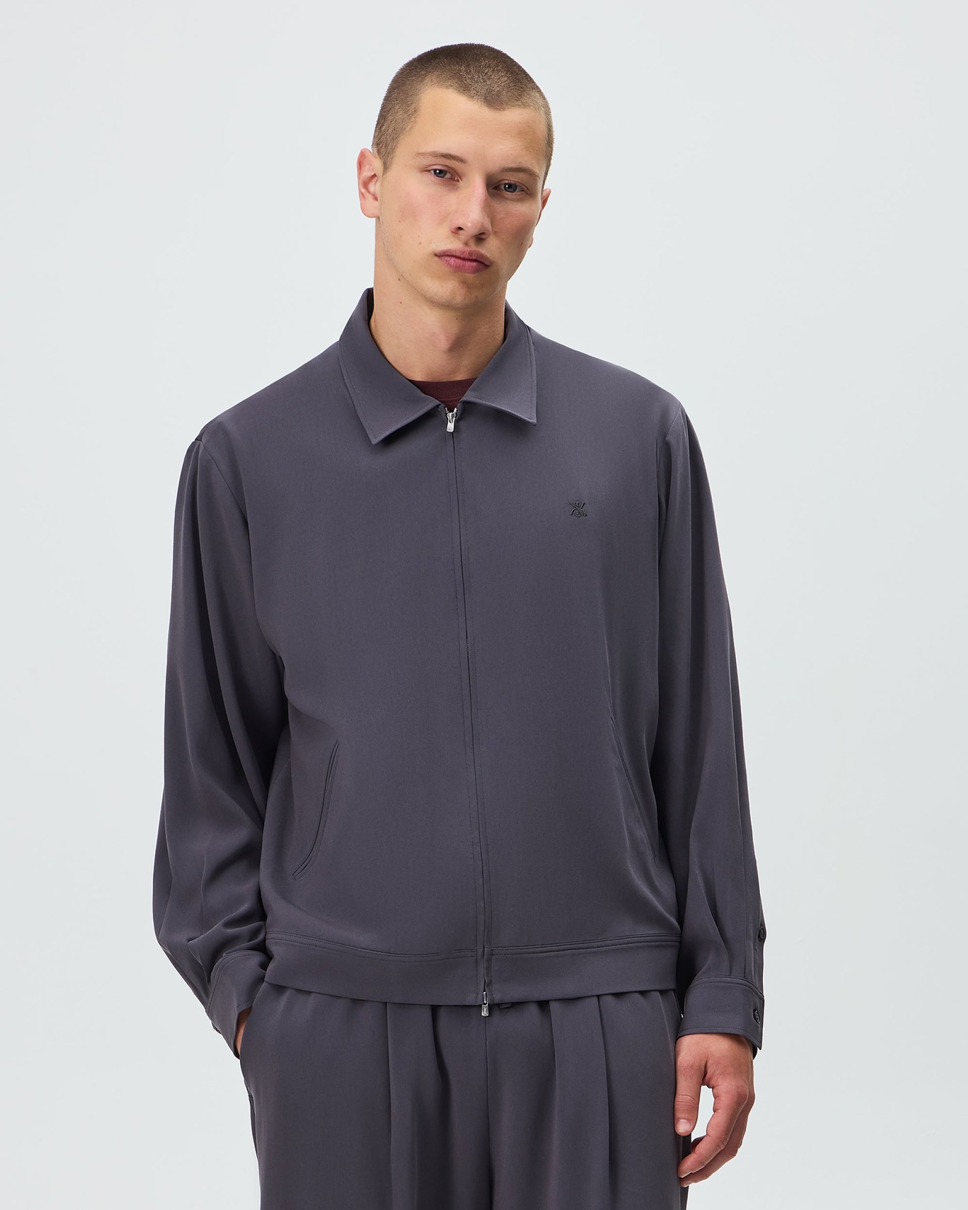 gid://shopify/MediaImage/45735231062292