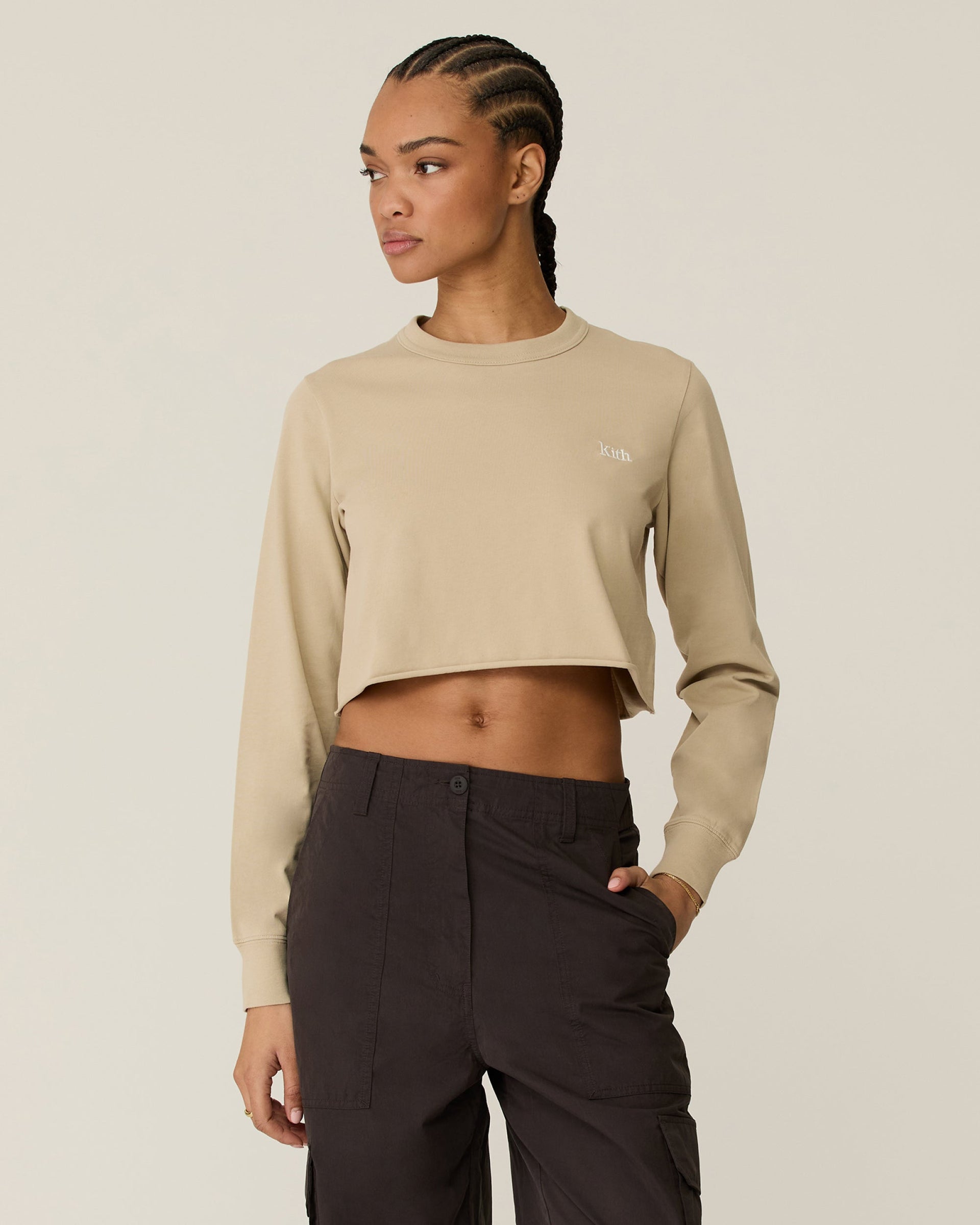 gid://shopify/MediaImage/45868723896596